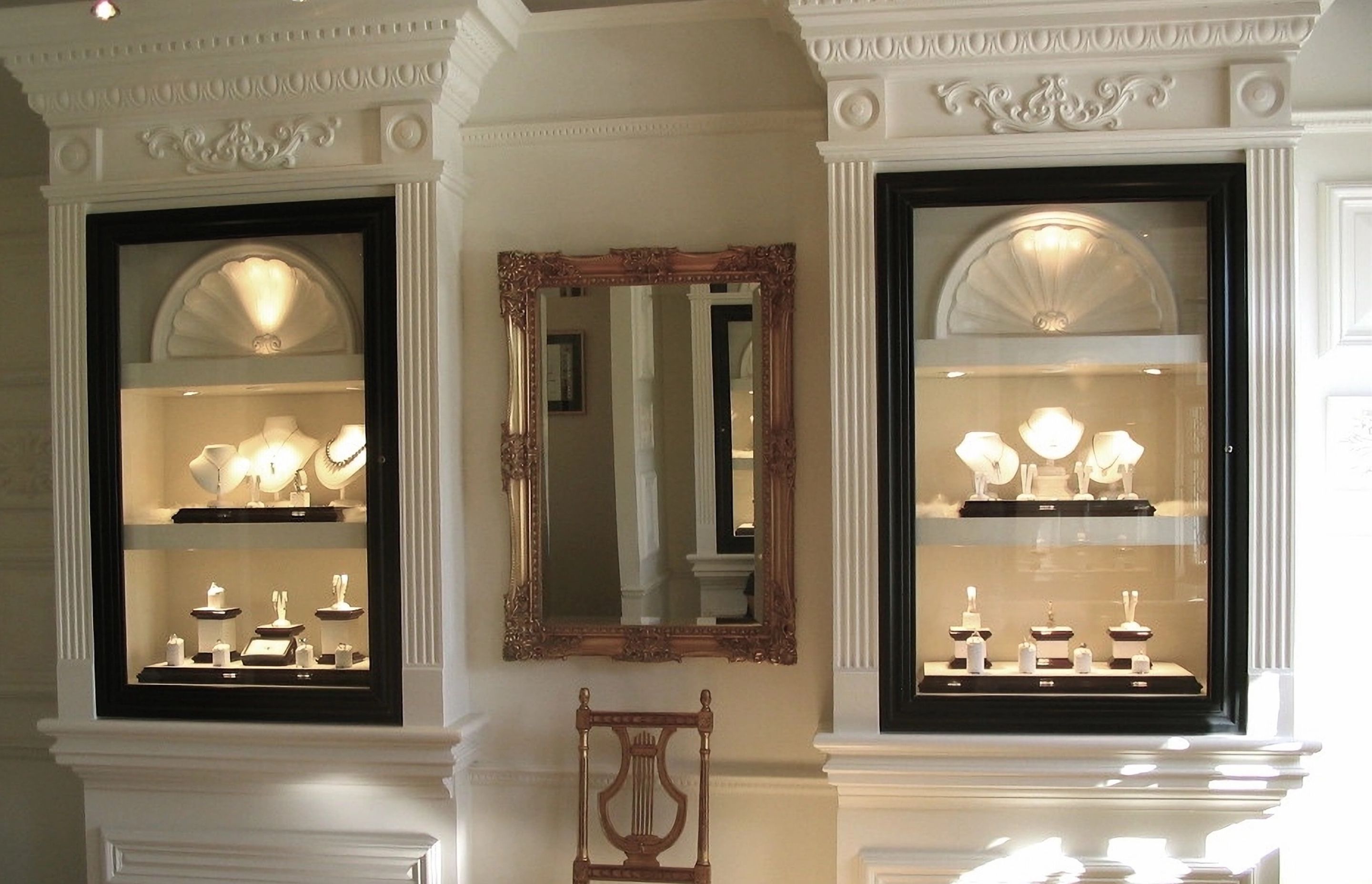 SUTCLIFFE-JEWELLERS-5-1.jpg