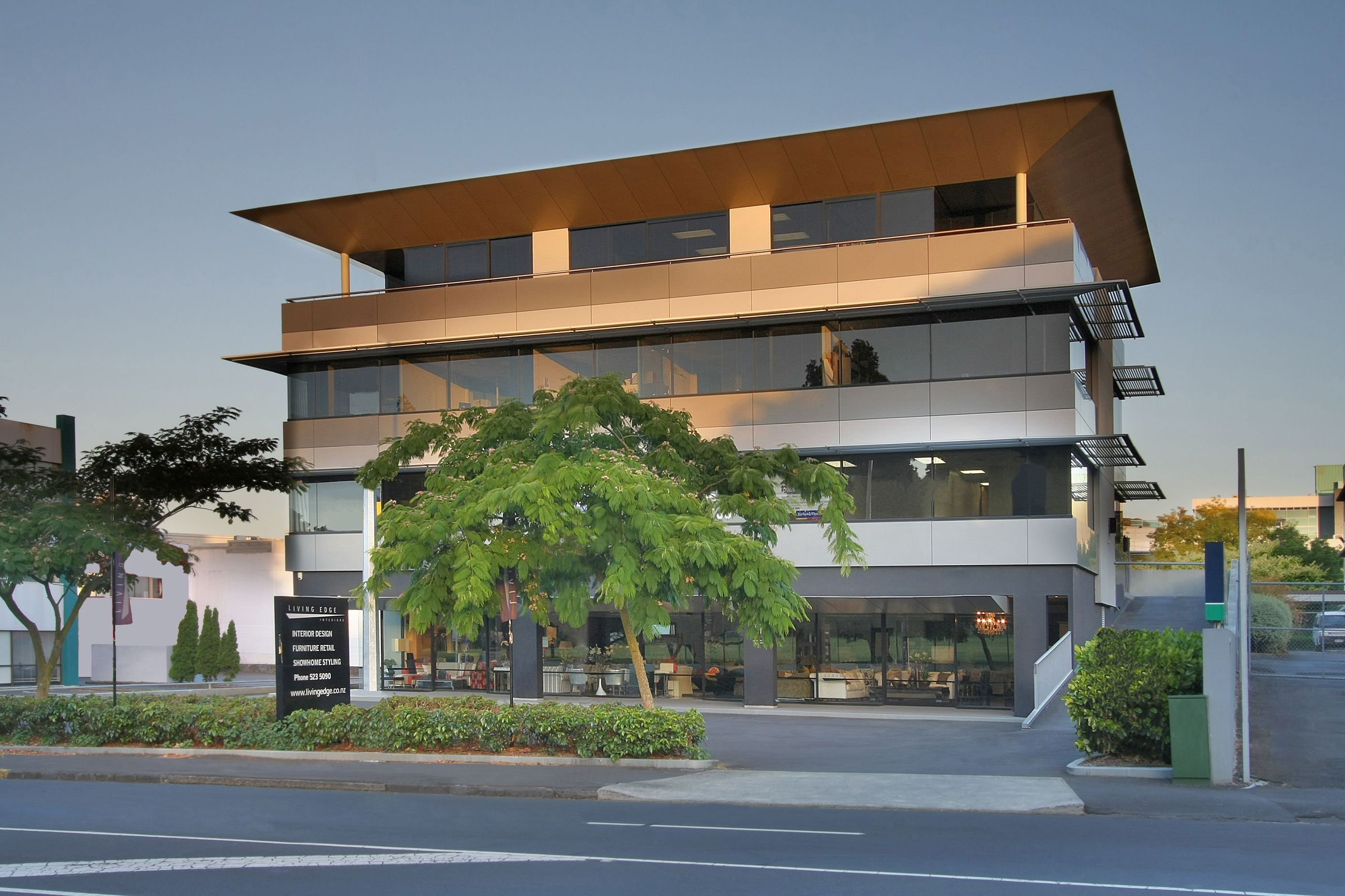 Young Building Office &amp; Retail