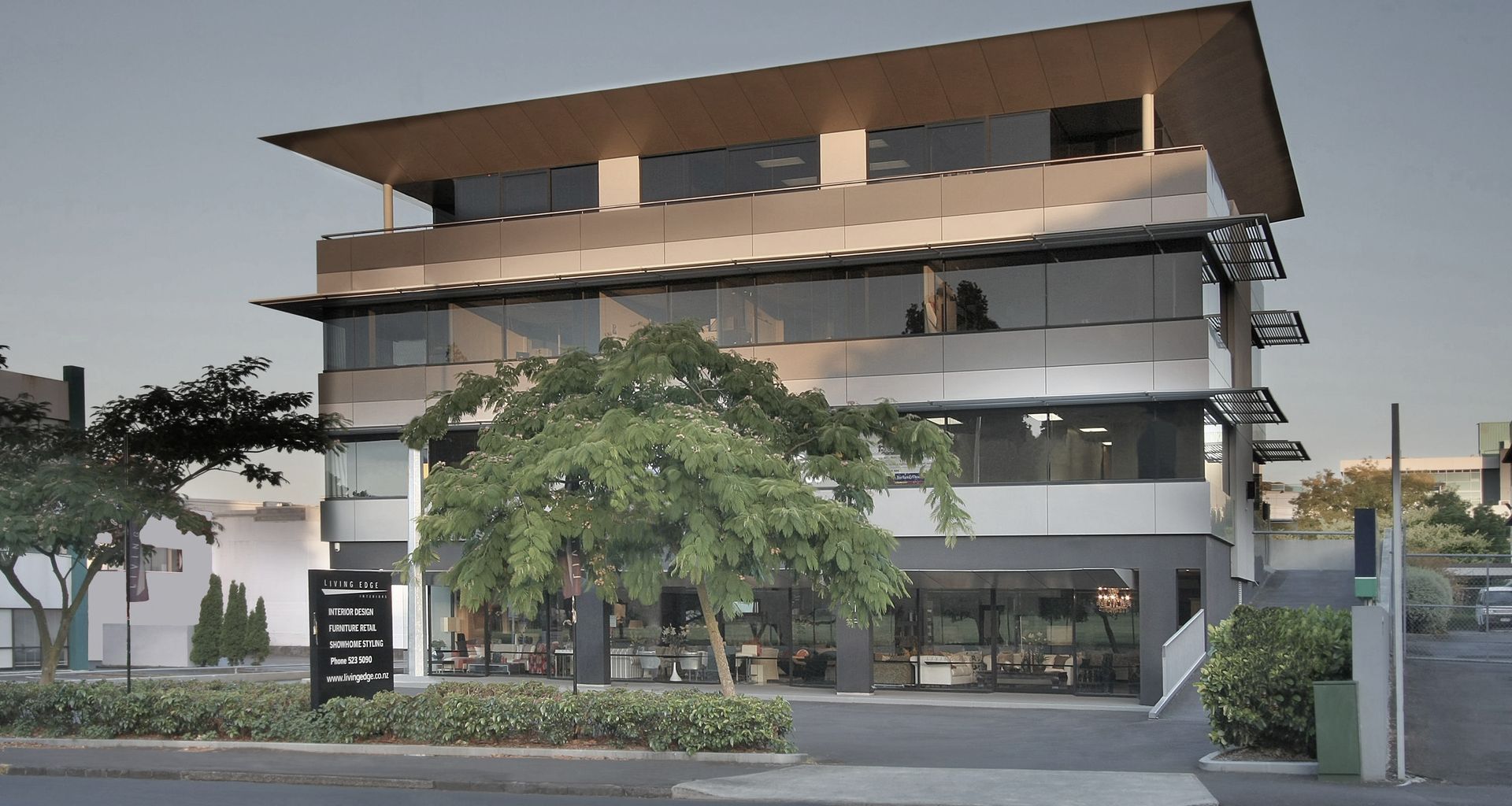 Young Building Office & Retail banner