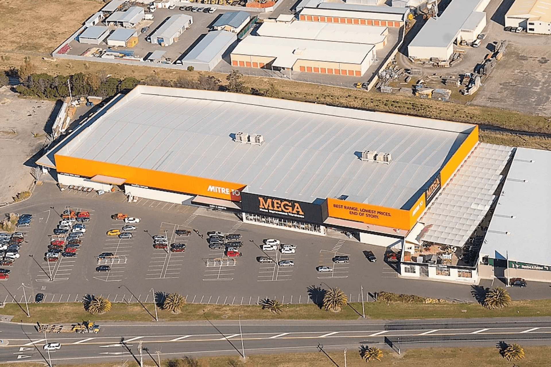 Mitre 10 Mega, Napier