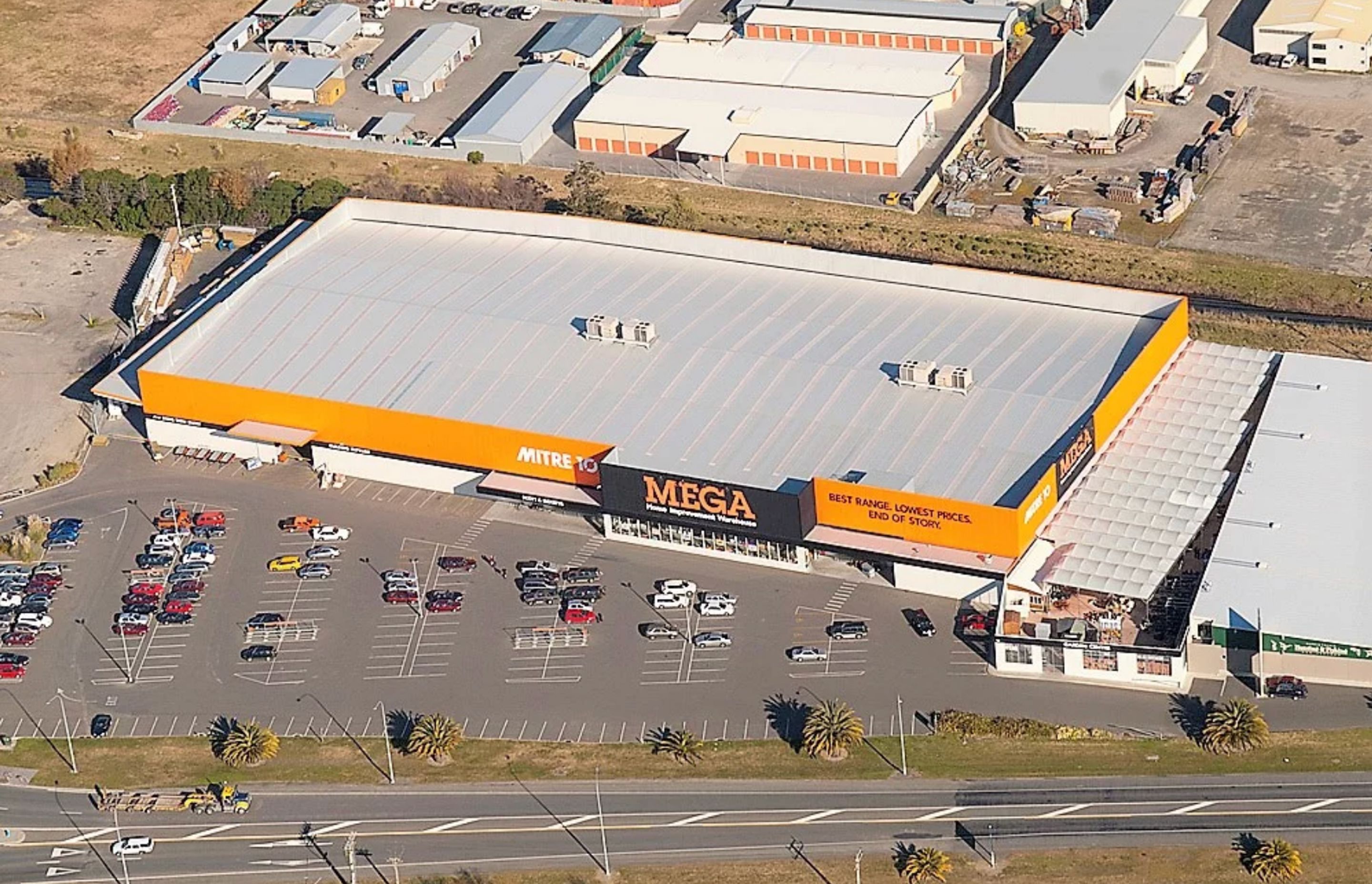 Mitre 10 Mega, Napier