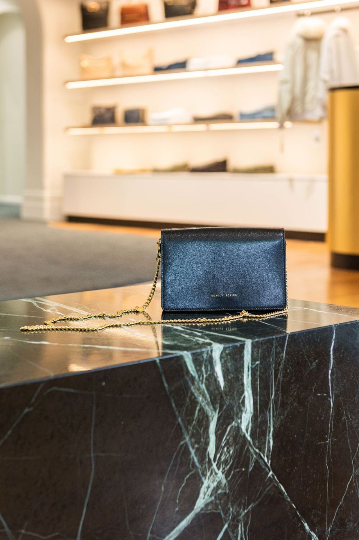 Sisters &amp; Co Cambridge Retail Fitout