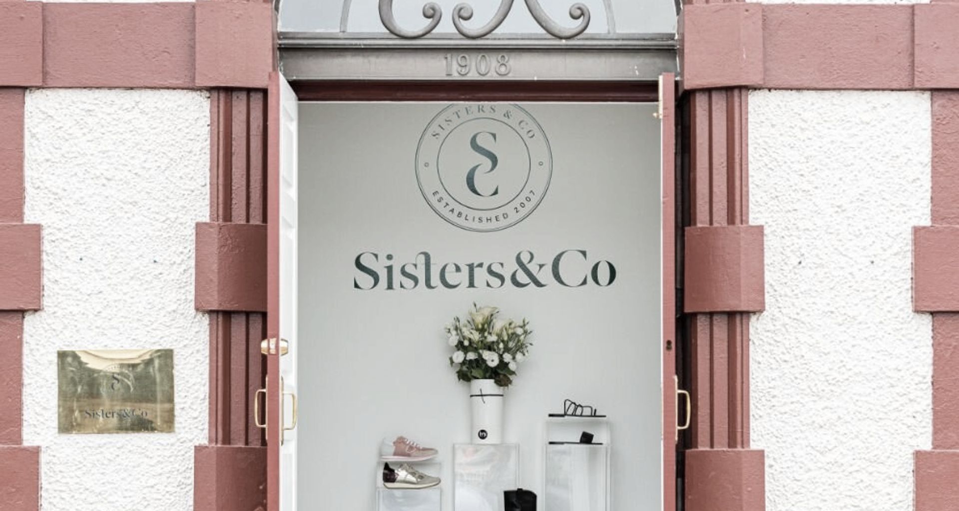 Sisters & Co Cambridge Retail Fitout banner