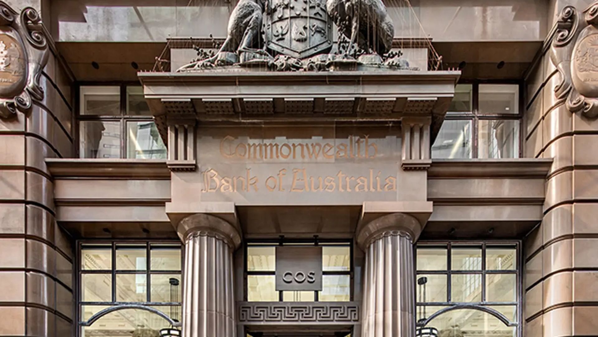 COS Flagship Store banner