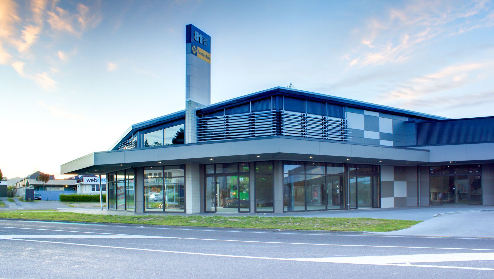 Spa Road Commercial banner
