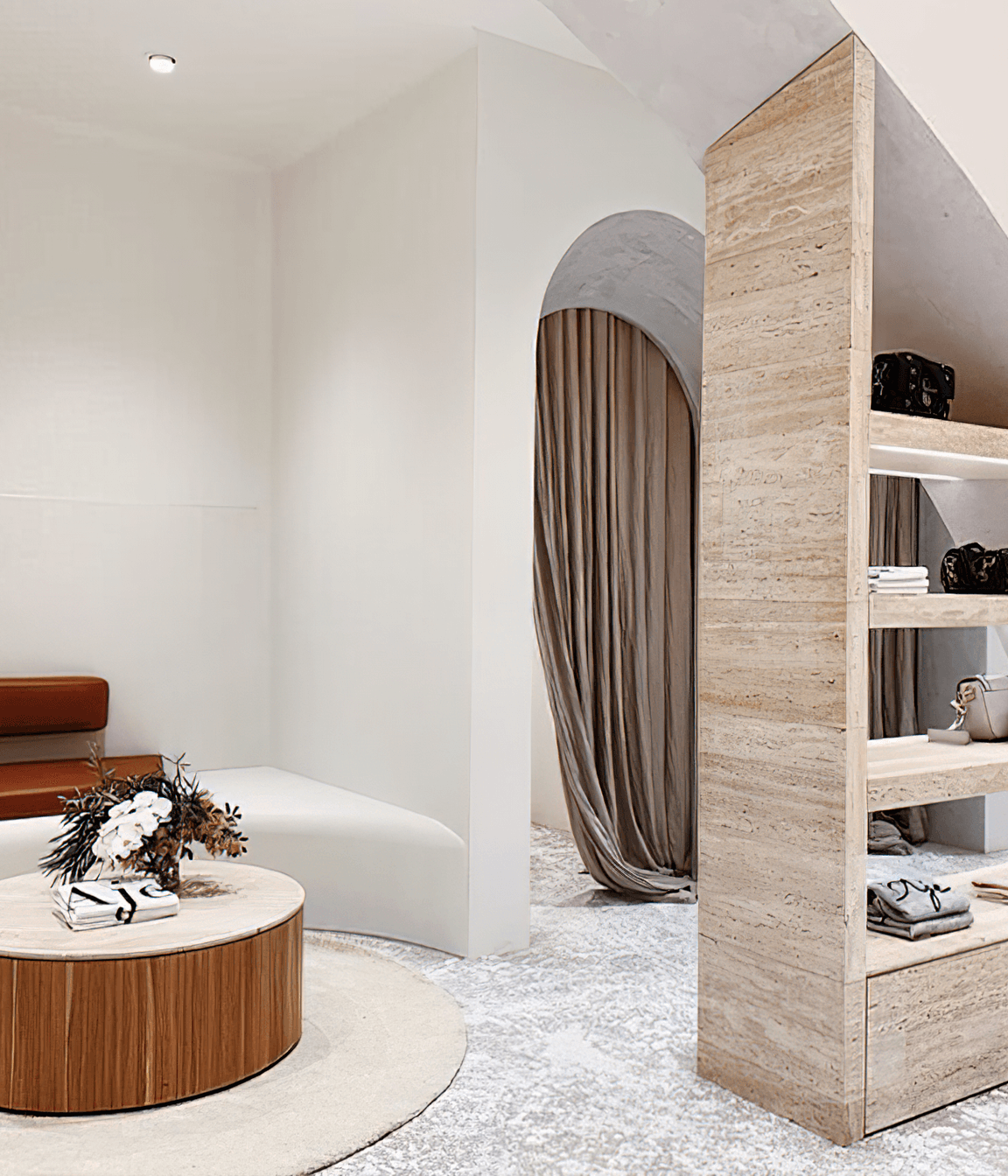 Aje. Athletica | Westfield Newmarket