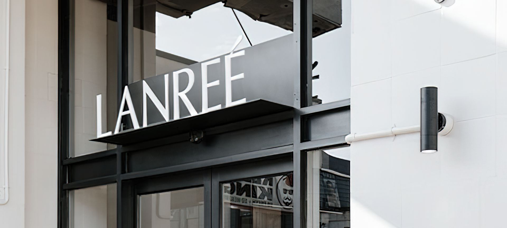 Lanreé | Auckland banner