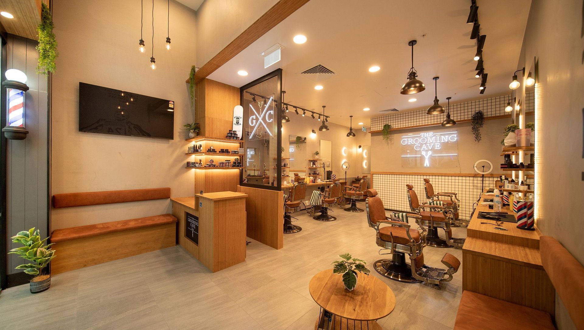 The Grooming Cave, Sylvia Park Galleria banner