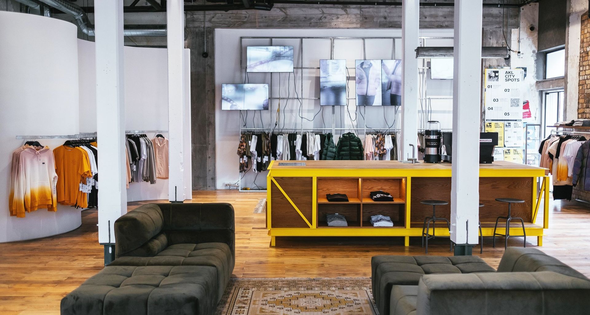 Huffer _ Britomart banner