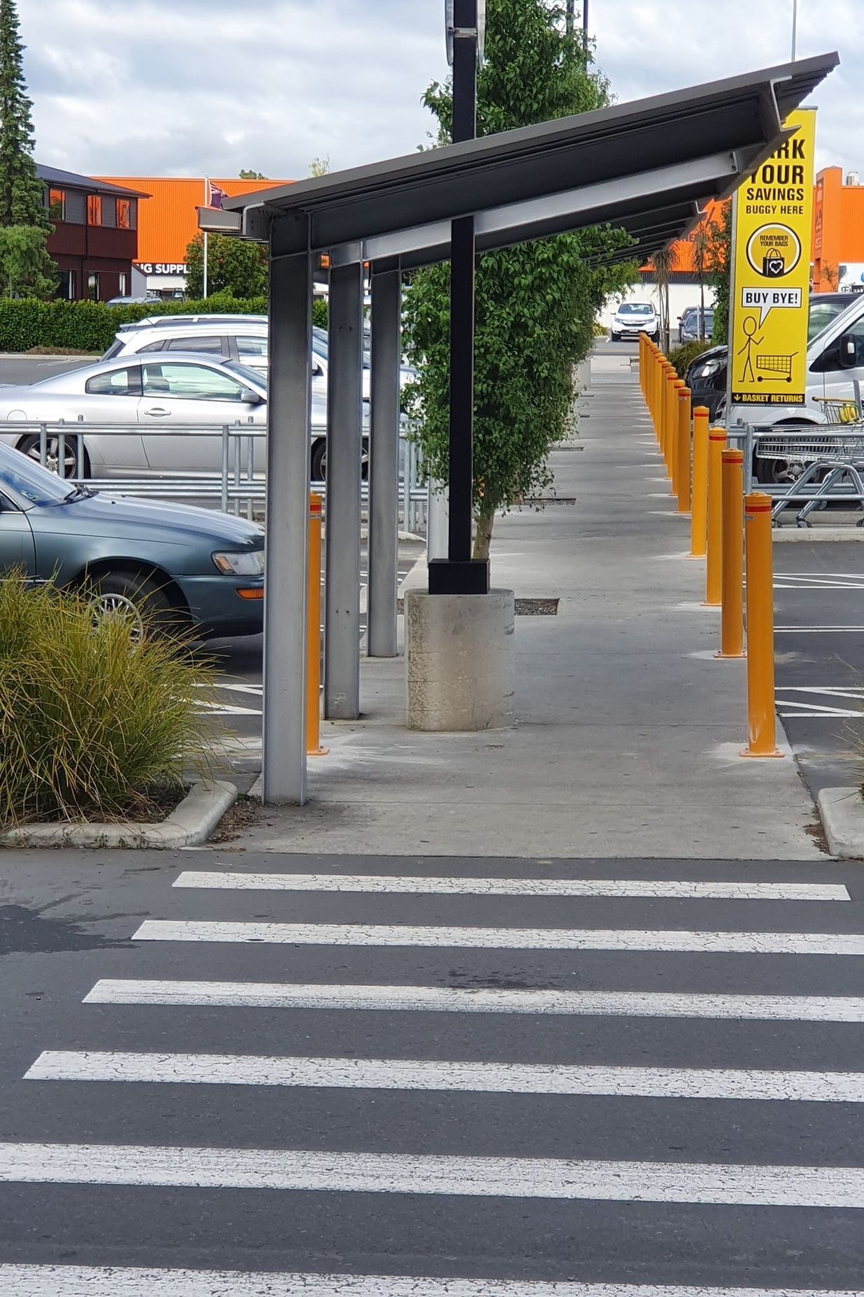 Rangiora Pak'nSave Parking Bollards