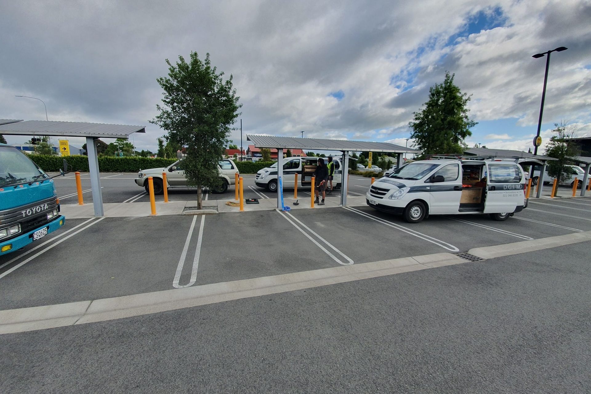 Rangiora Pak'nSave Parking Bollards