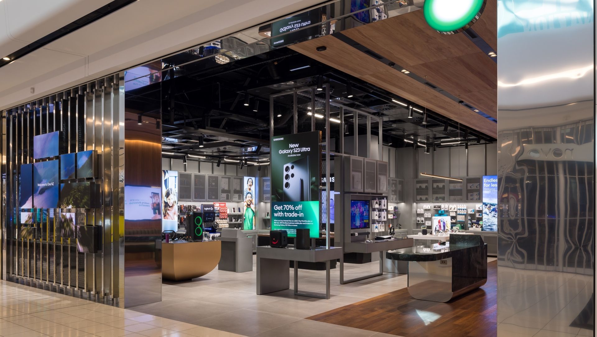 One NZ Sylvia Park banner