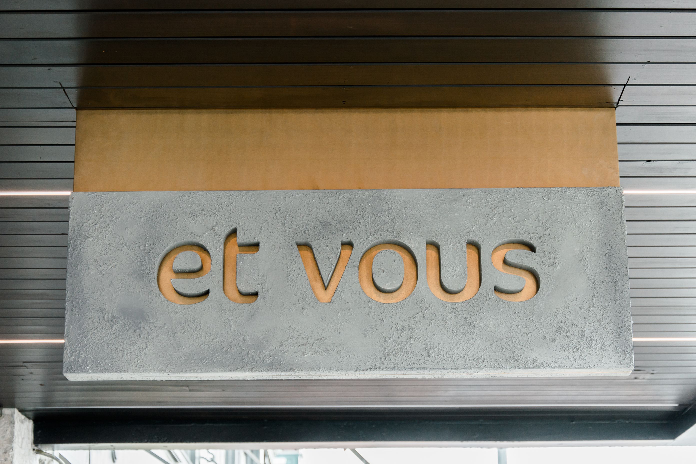 Et Vous