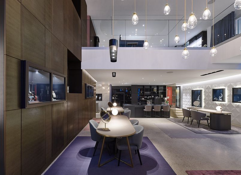 Wire Mesh Interior Cladding in Jewelry Store