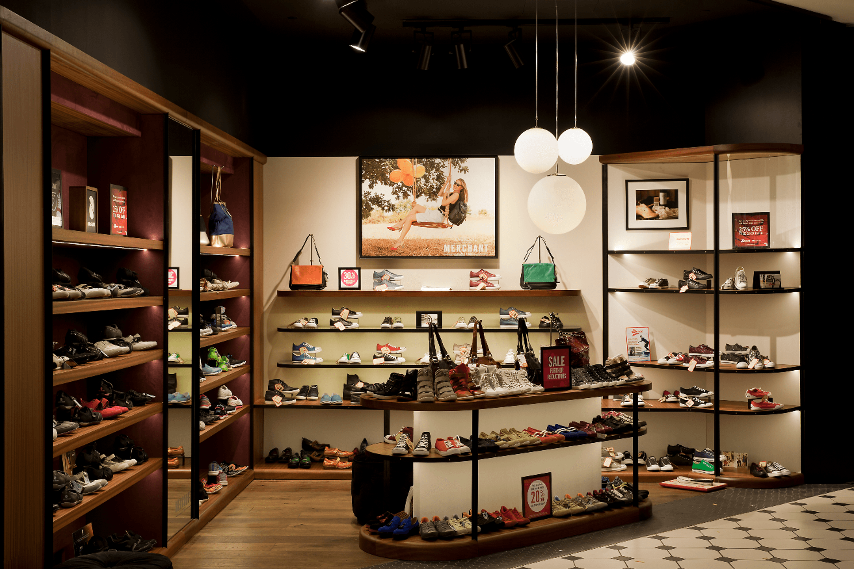 Overland Presents Merchant 277, Auckland