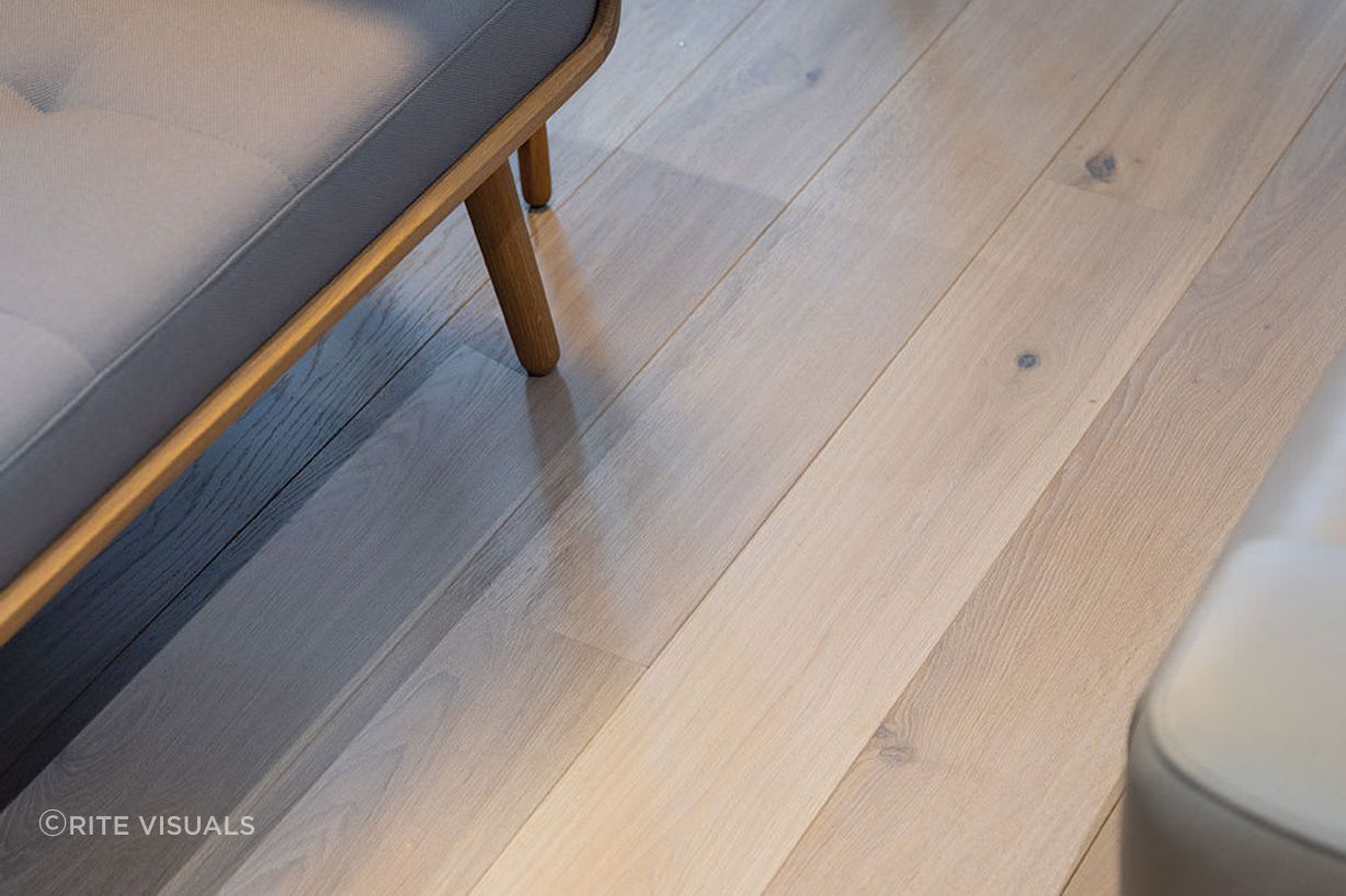 projectauhw8108camberwell13ducksnestshowroom10portrait.jpg