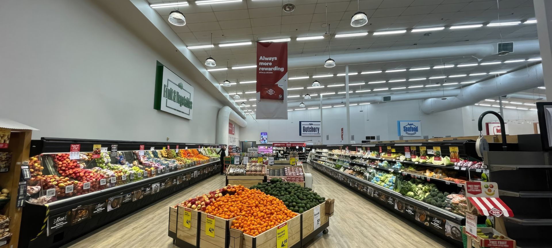 Porirua New World banner