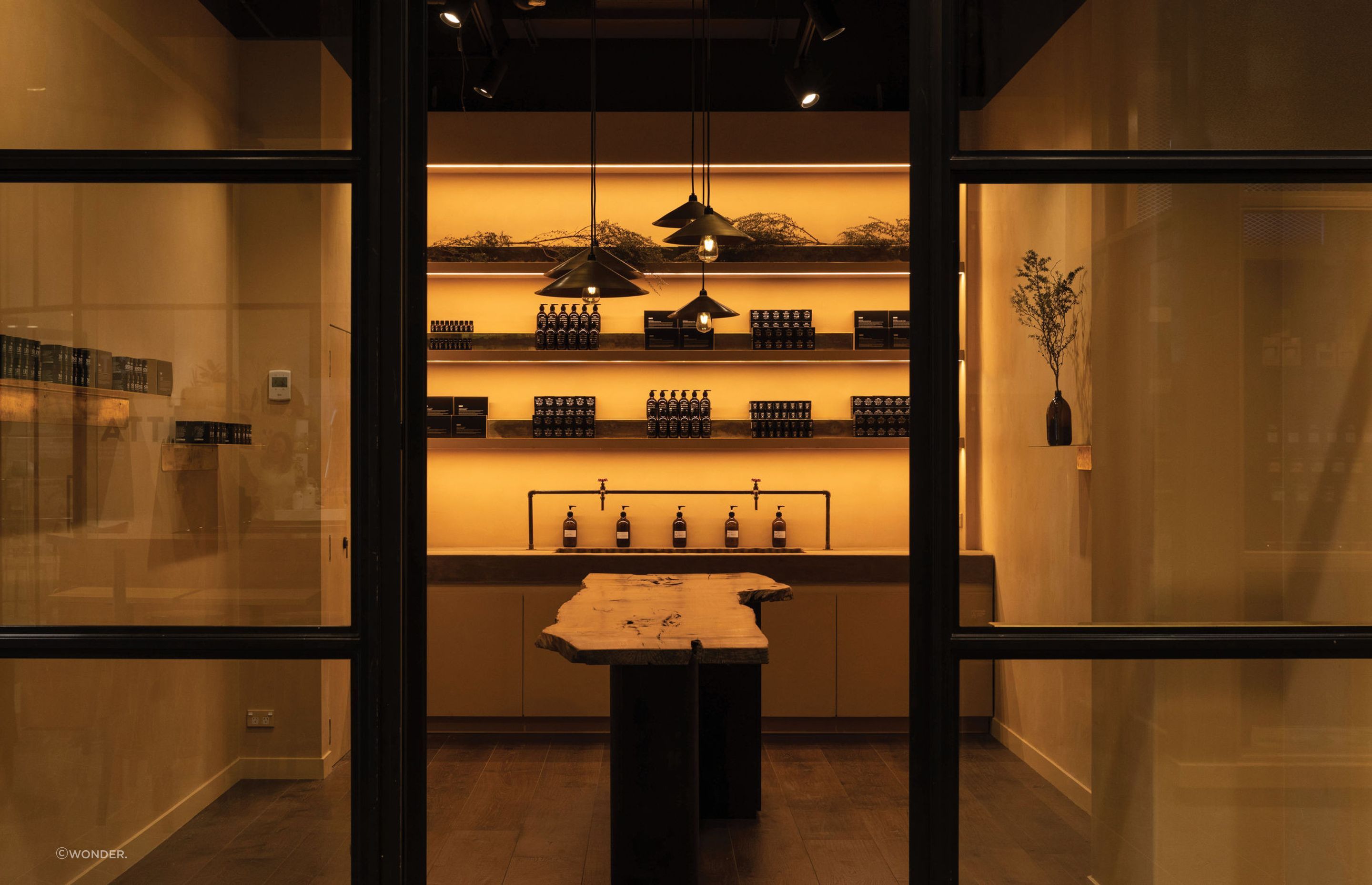 wonder-group-interior-retail-aotea-19-2400x.jpg