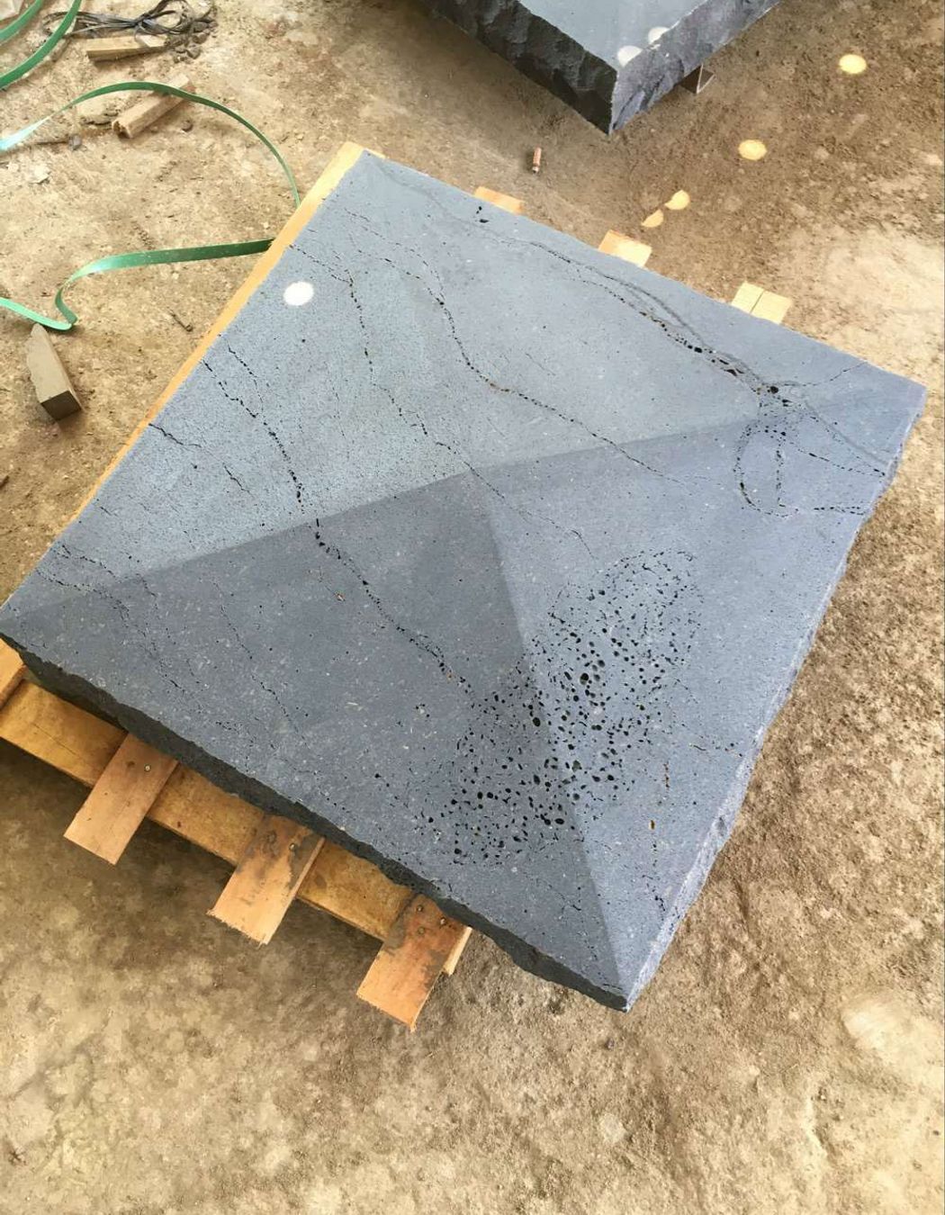 Summerset Elleslie Entrance