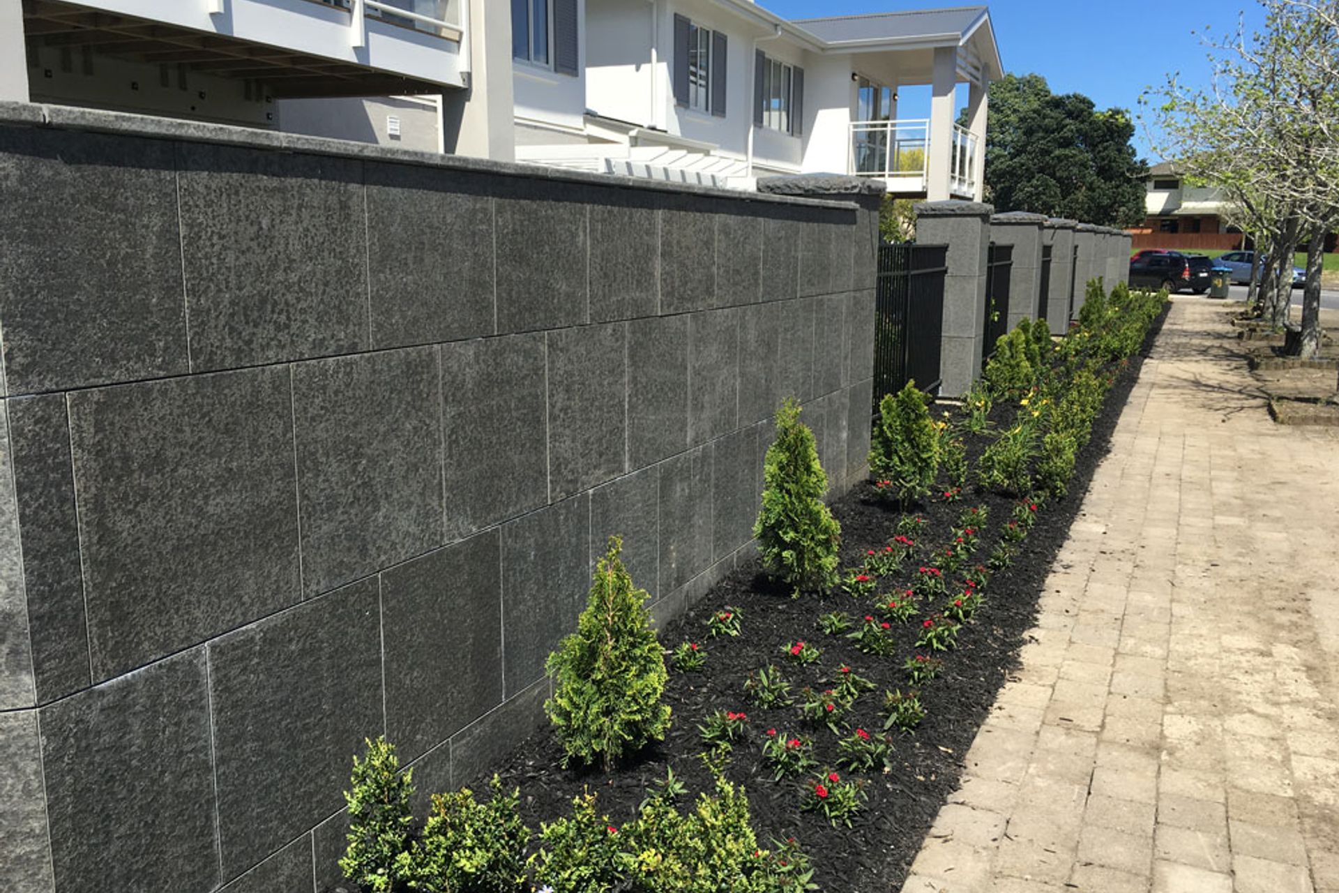 Summerset Elleslie Entrance