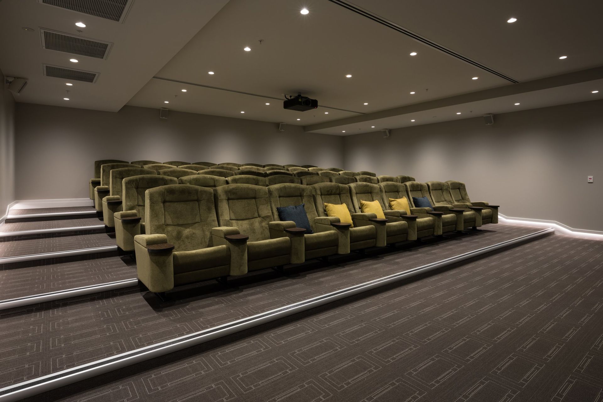 Pacific Coast Village, Beach House