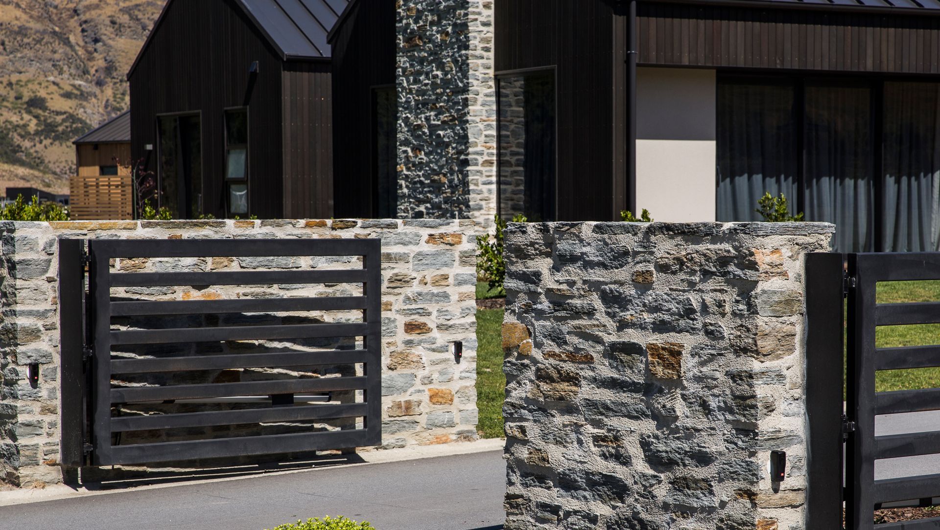 Queenstown Country Club banner