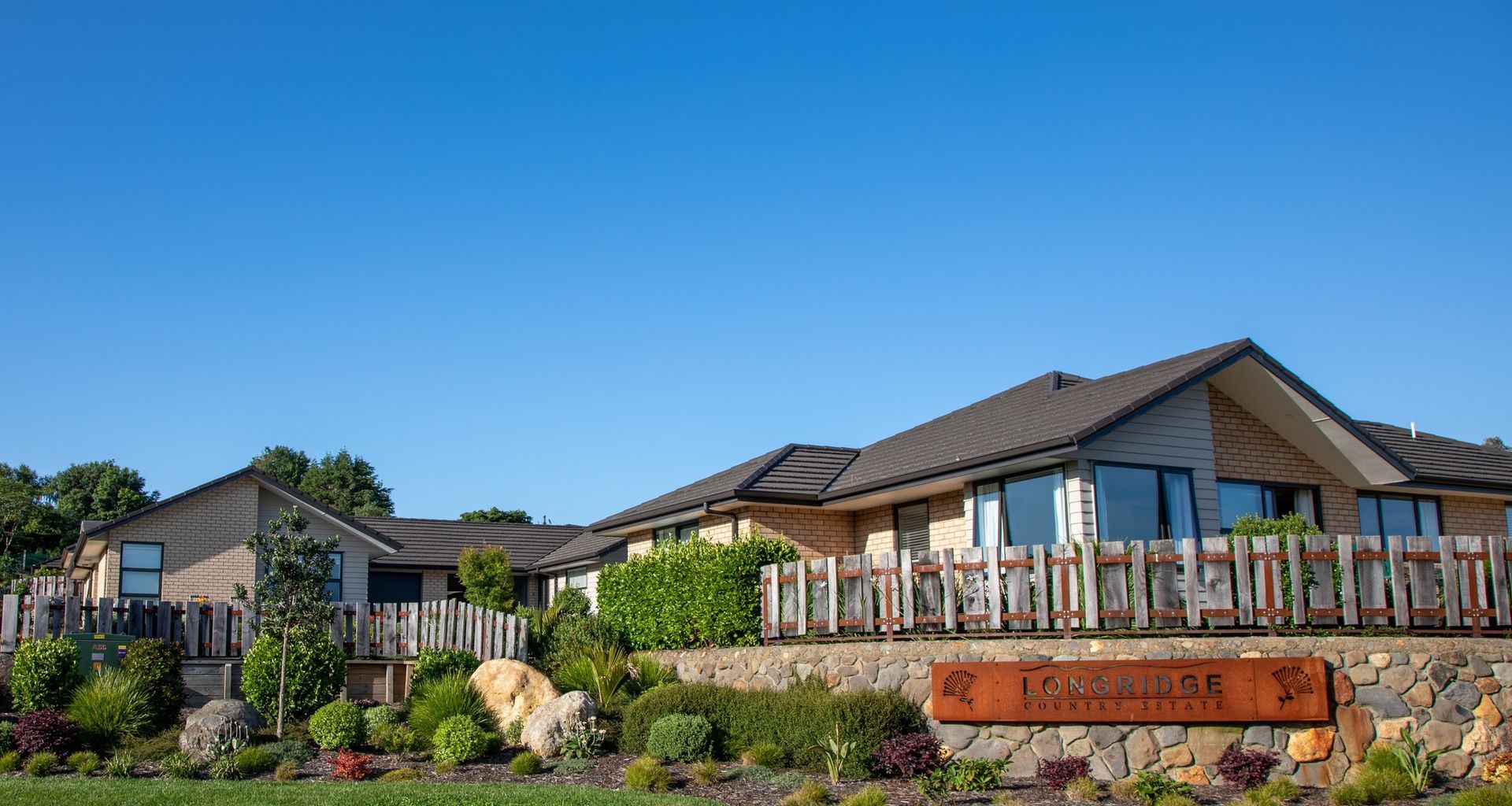 Longridge Country Estate, Paeroa banner