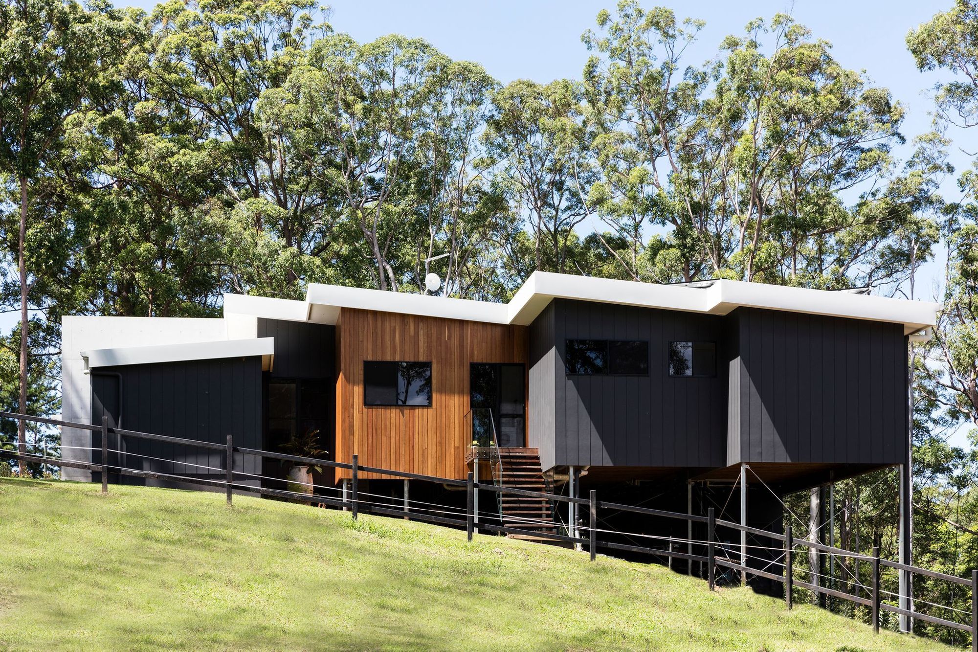 LEEDING RESIDENCE