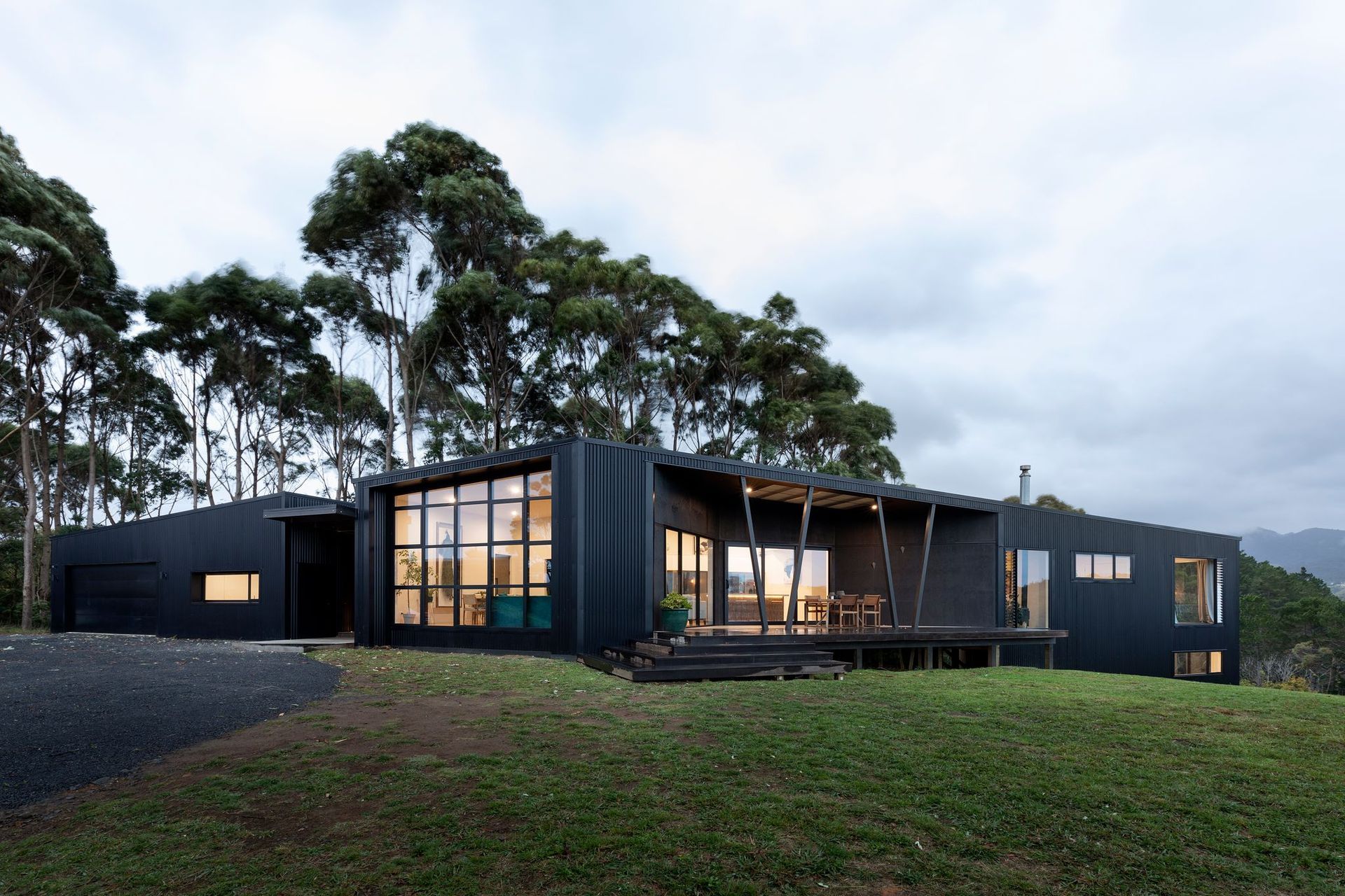 The design draws inspiration from the 'west coast barn' aesthetic but also references elements more akin to New York lofts.