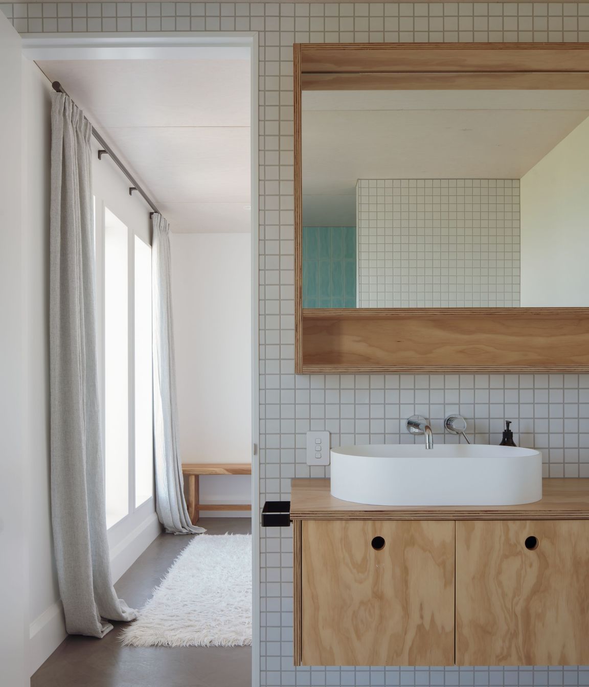 In keeping with the desire for a simple, natural feel, locally sourced products and environmentally friendly timber stains, were used as much as possible.