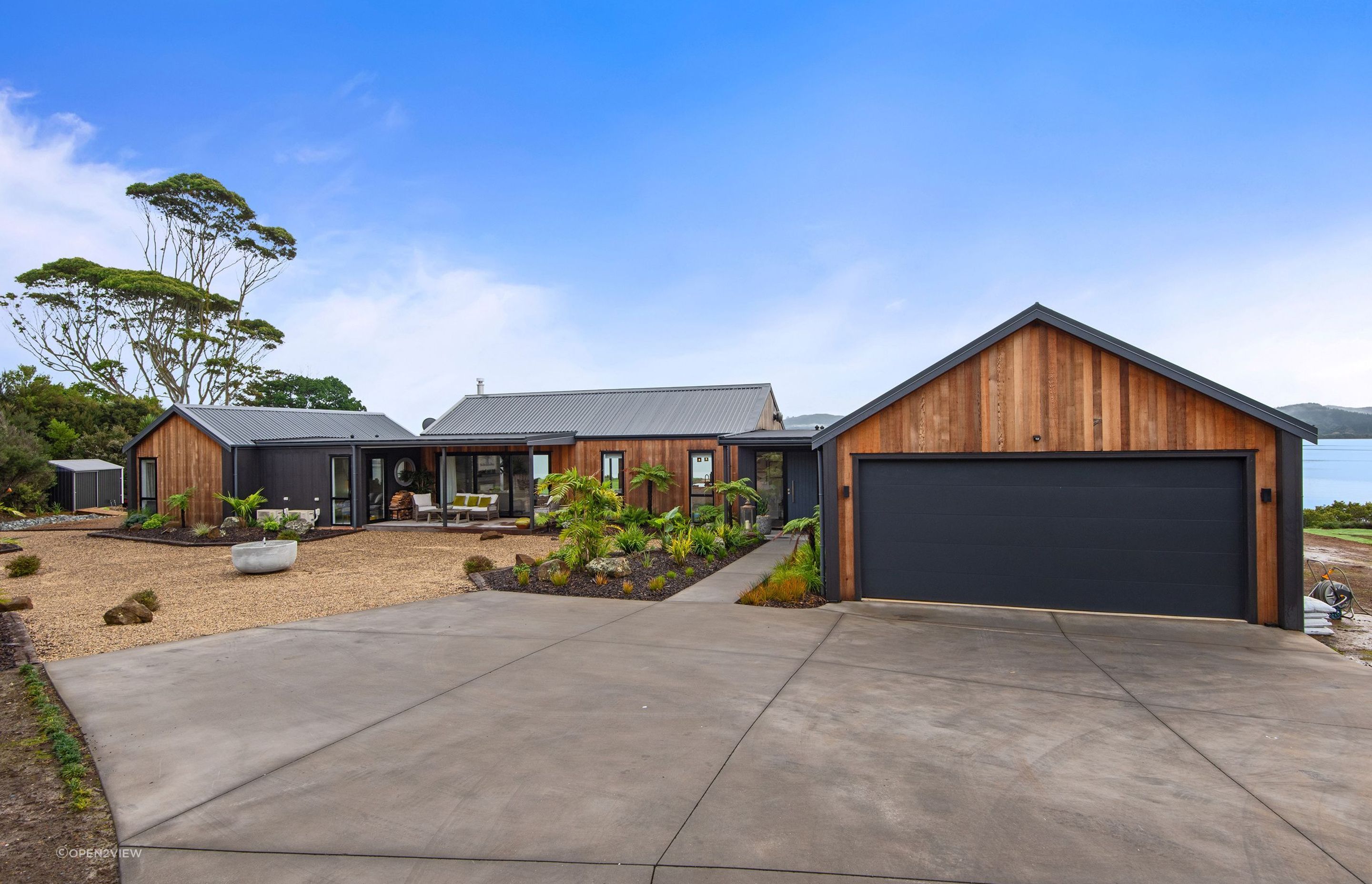 Paewhenua Island House 2