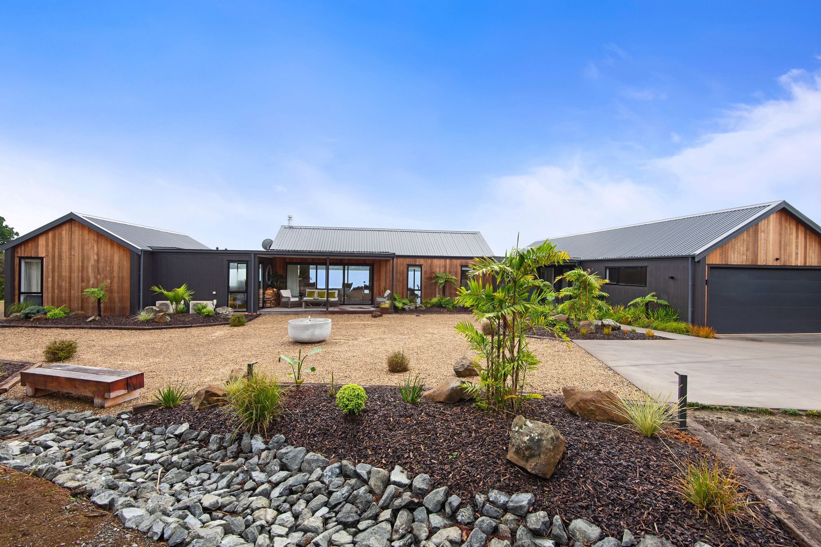 Paewhenua Island House 2