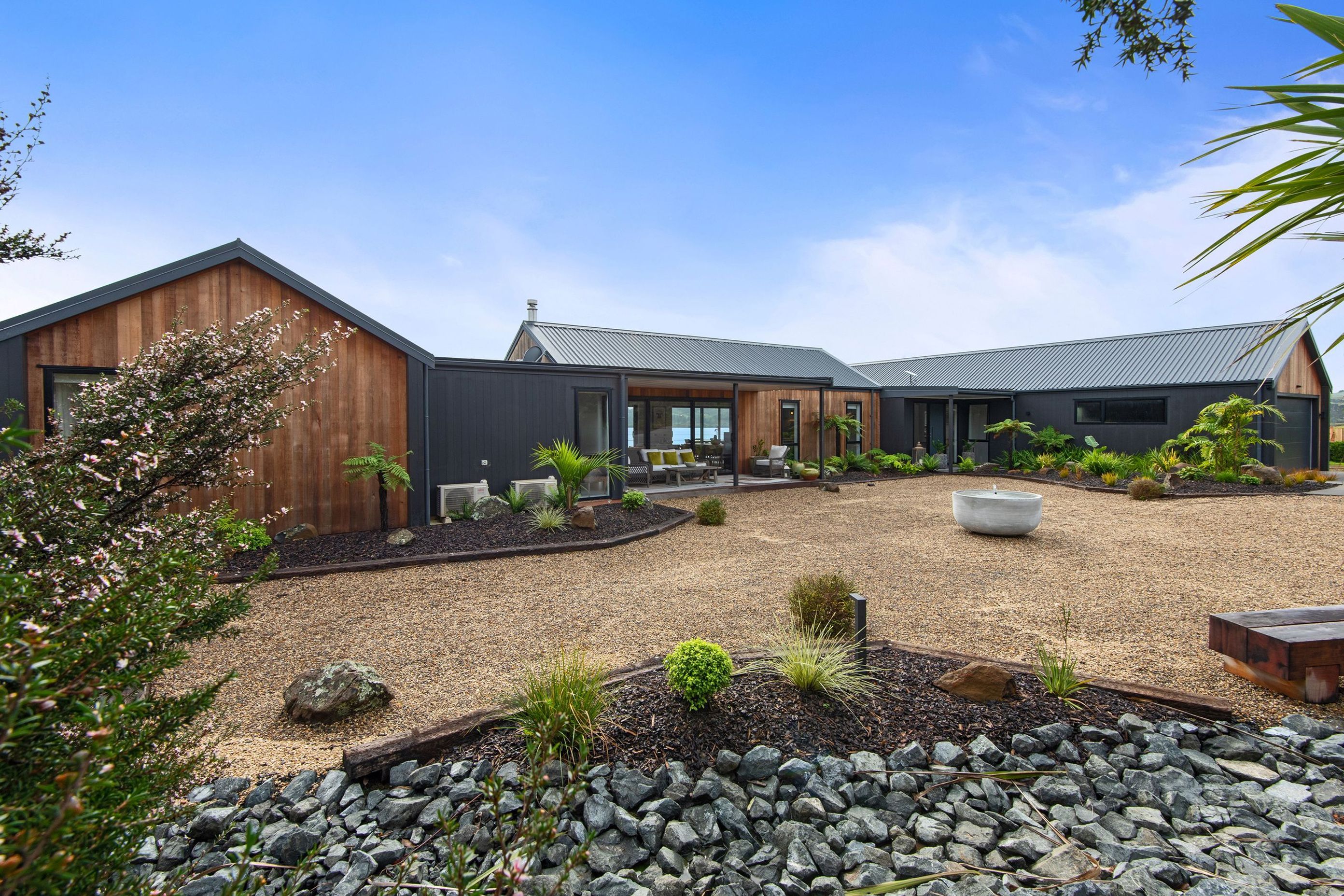 Paewhenua Island House 2