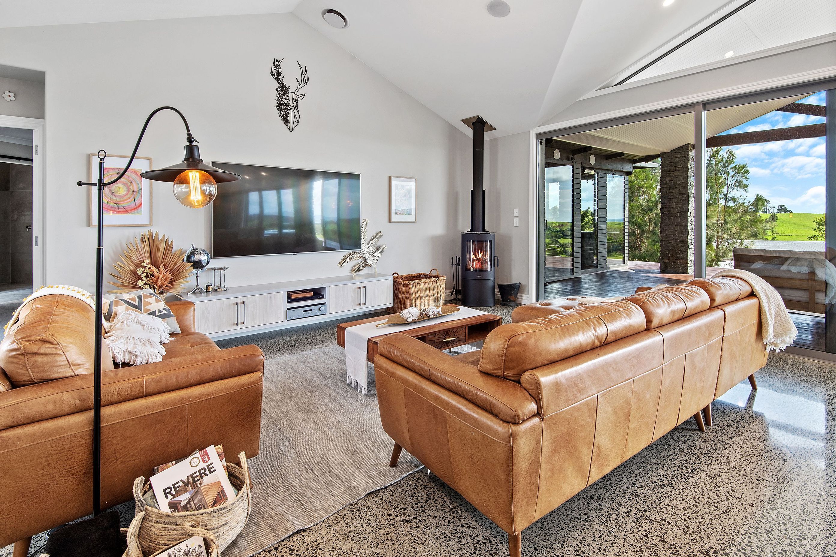 014Open2viewID553122-TaipaViewRd16a.jpg