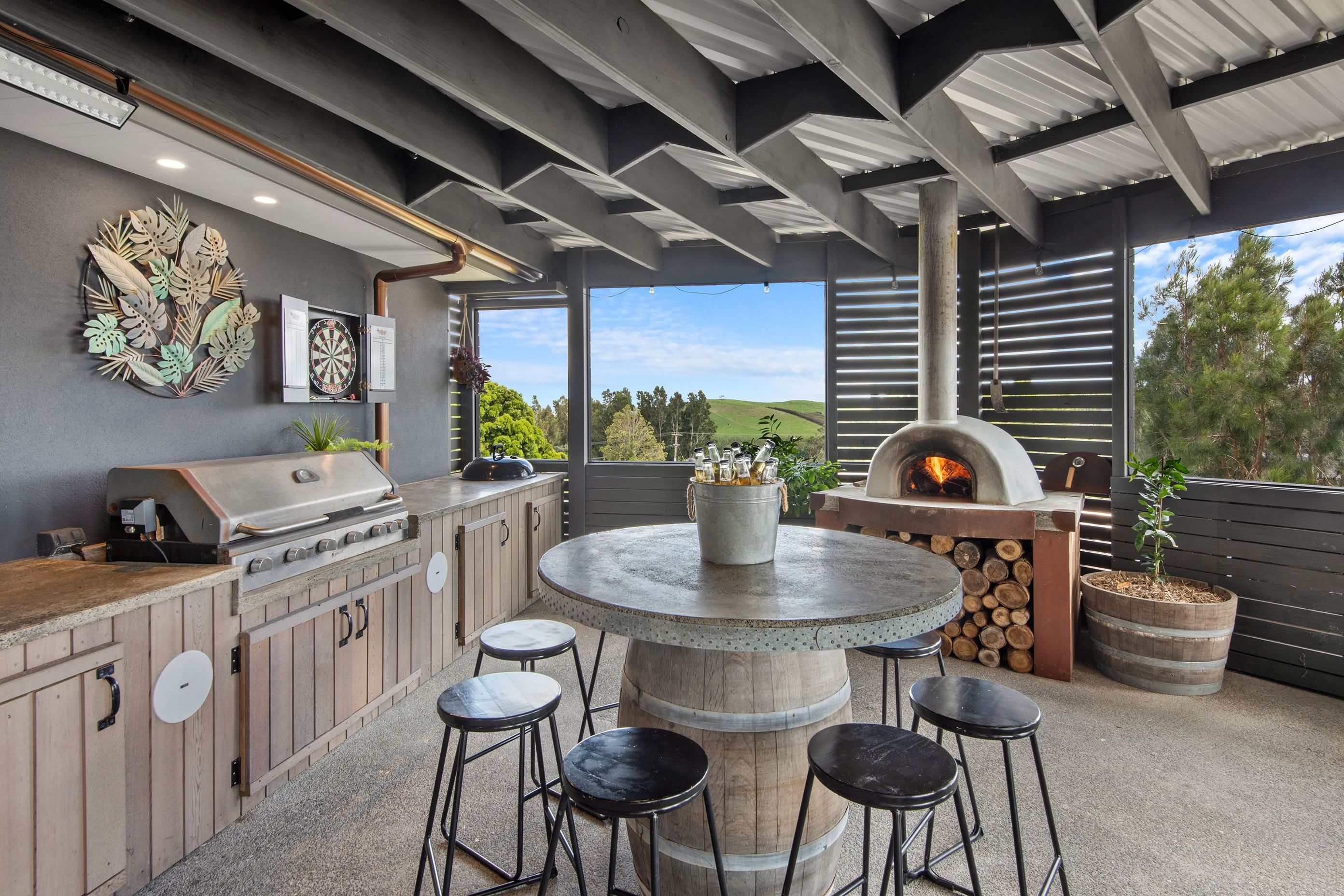 028Open2viewID553122-TaipaViewRd16a.jpg