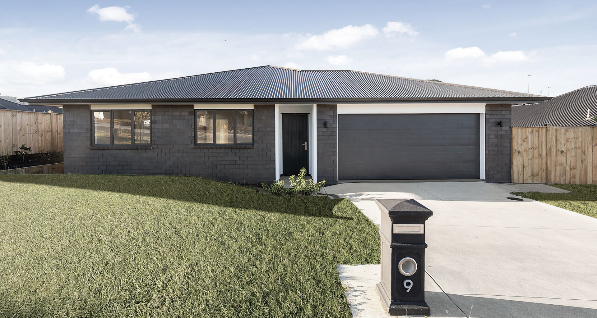 Helenvale banner