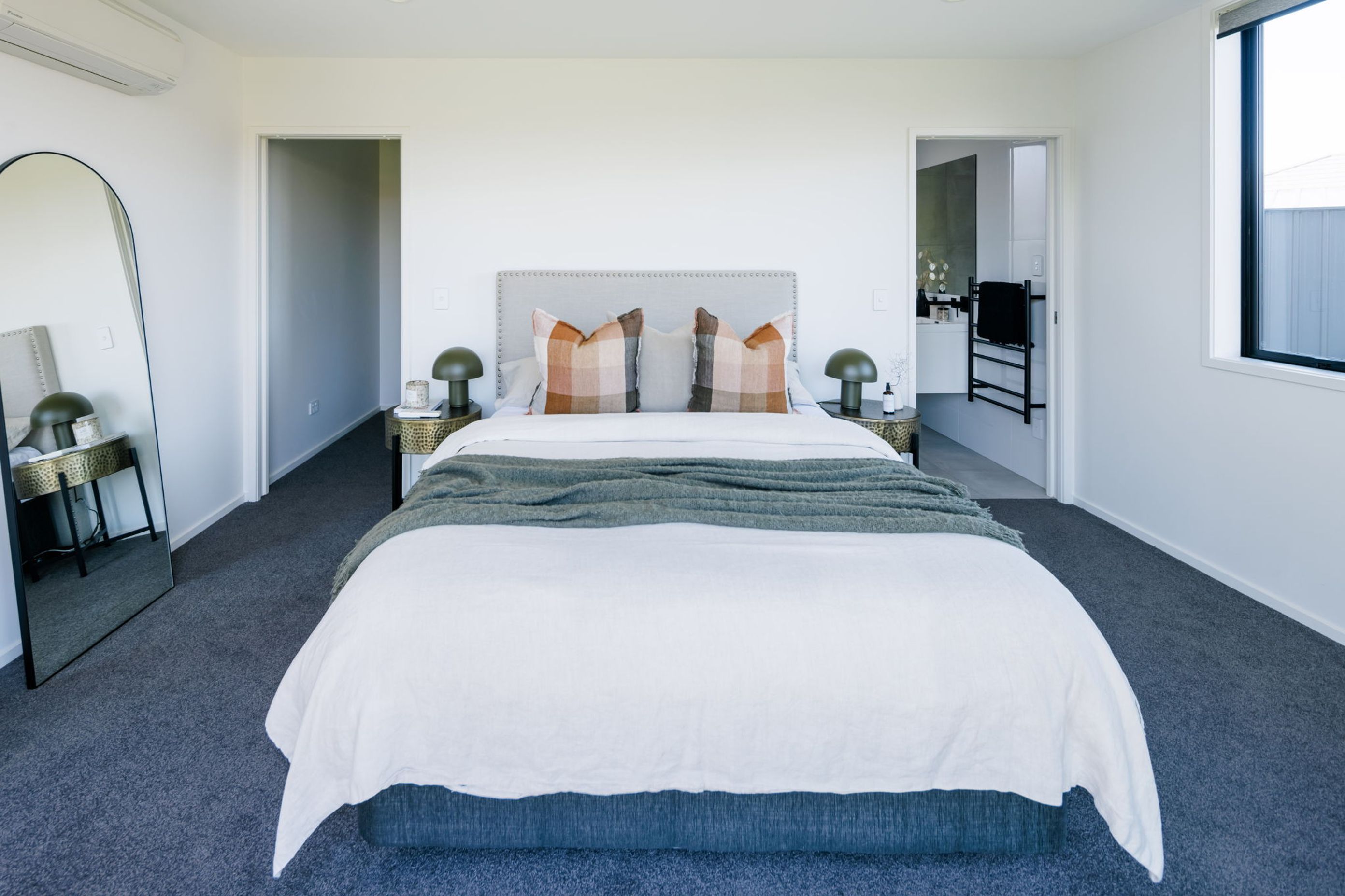 11-web-or-mls-8inHouseAR56334.jpg