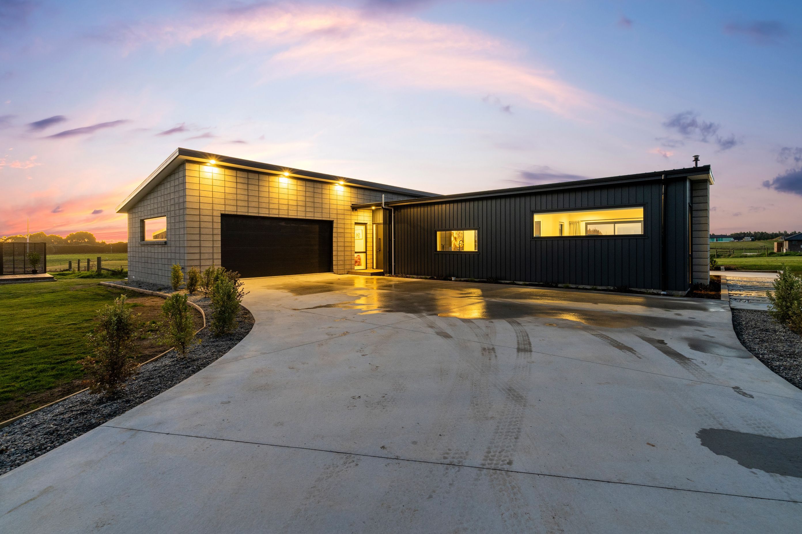 112-Mason-Road-Seaward-BushDusk-1.jpg
