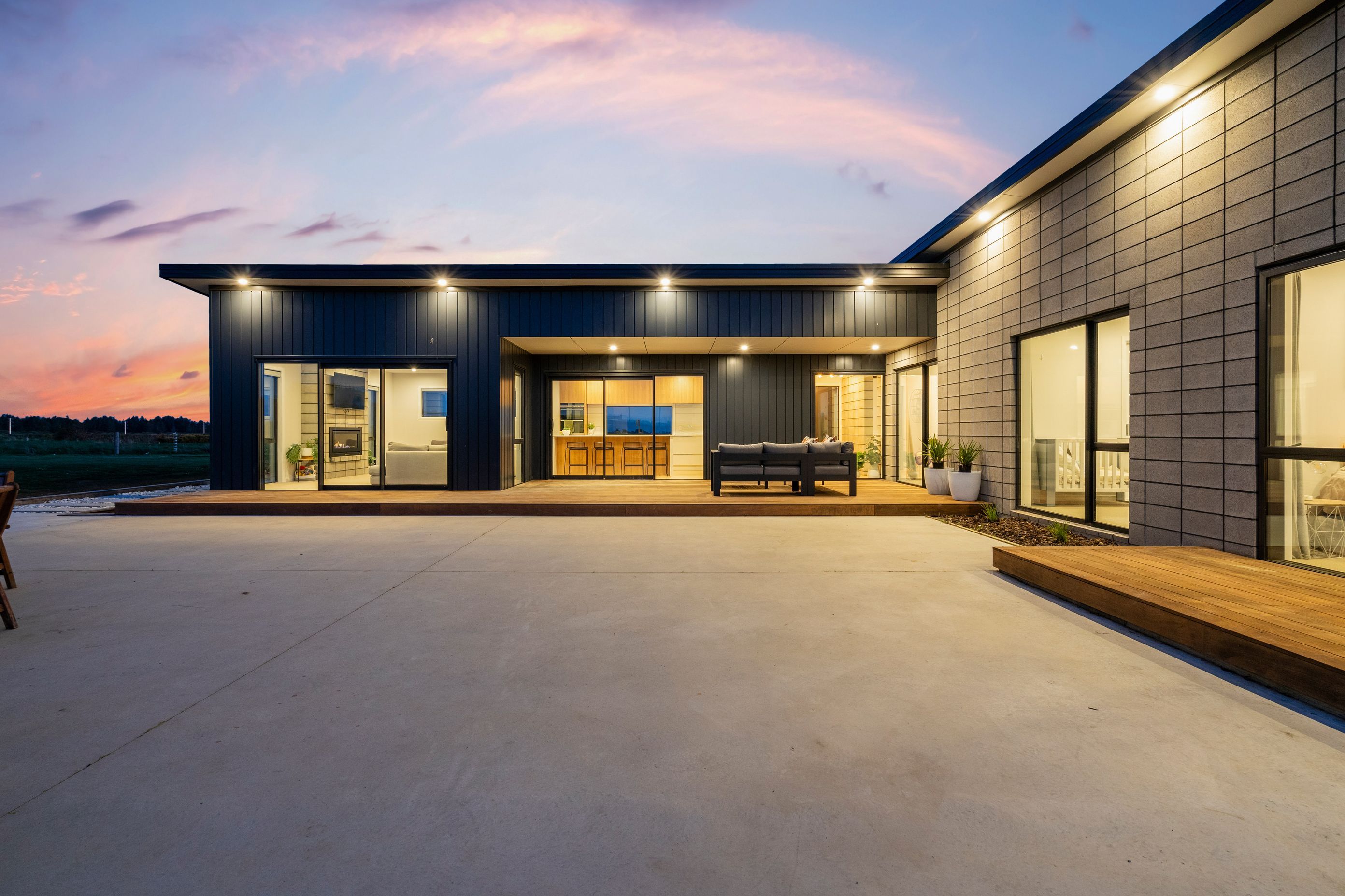 112-Mason-Road-Seaward-BushDusk-4.jpg