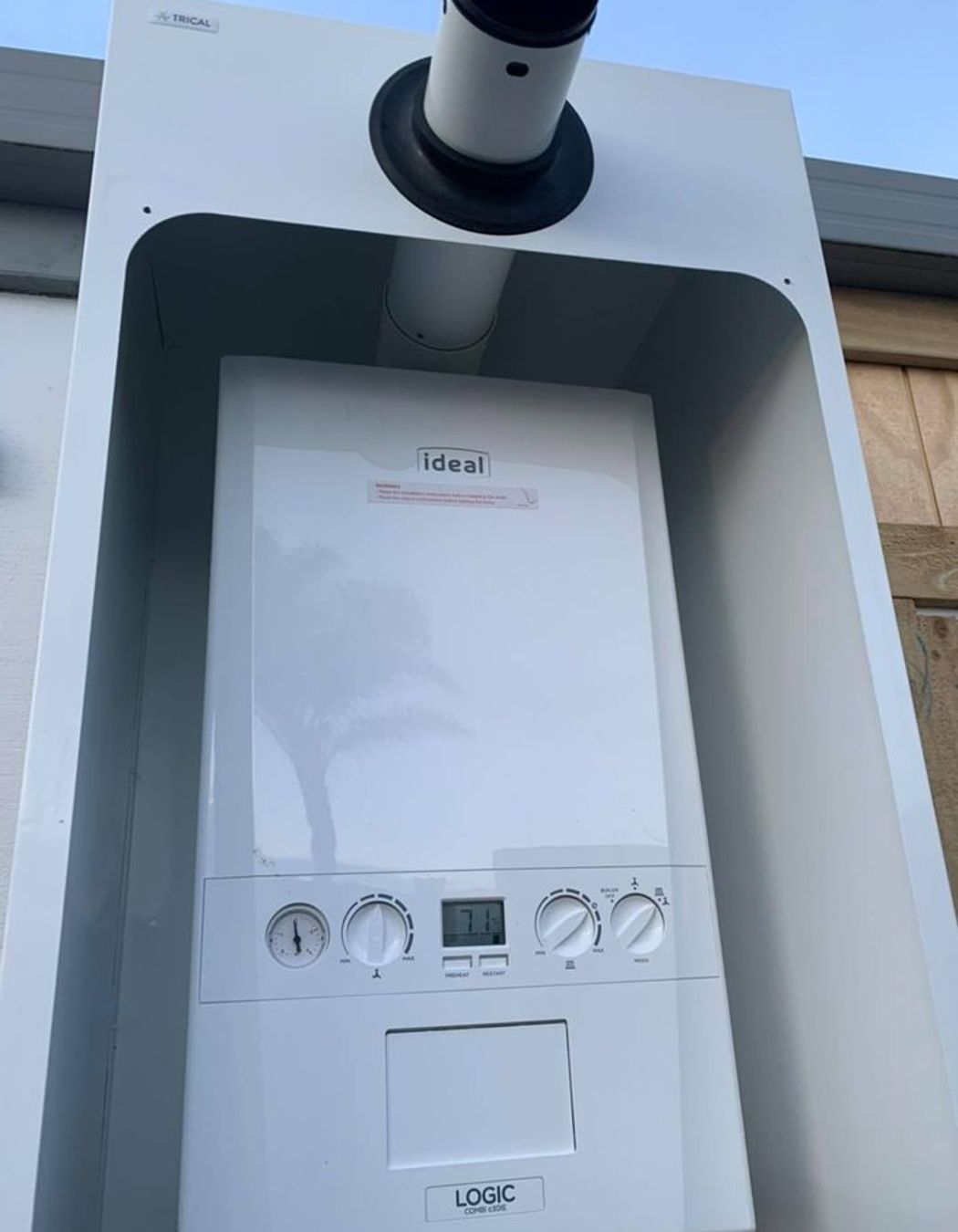 Clarks Beach - Sleepout