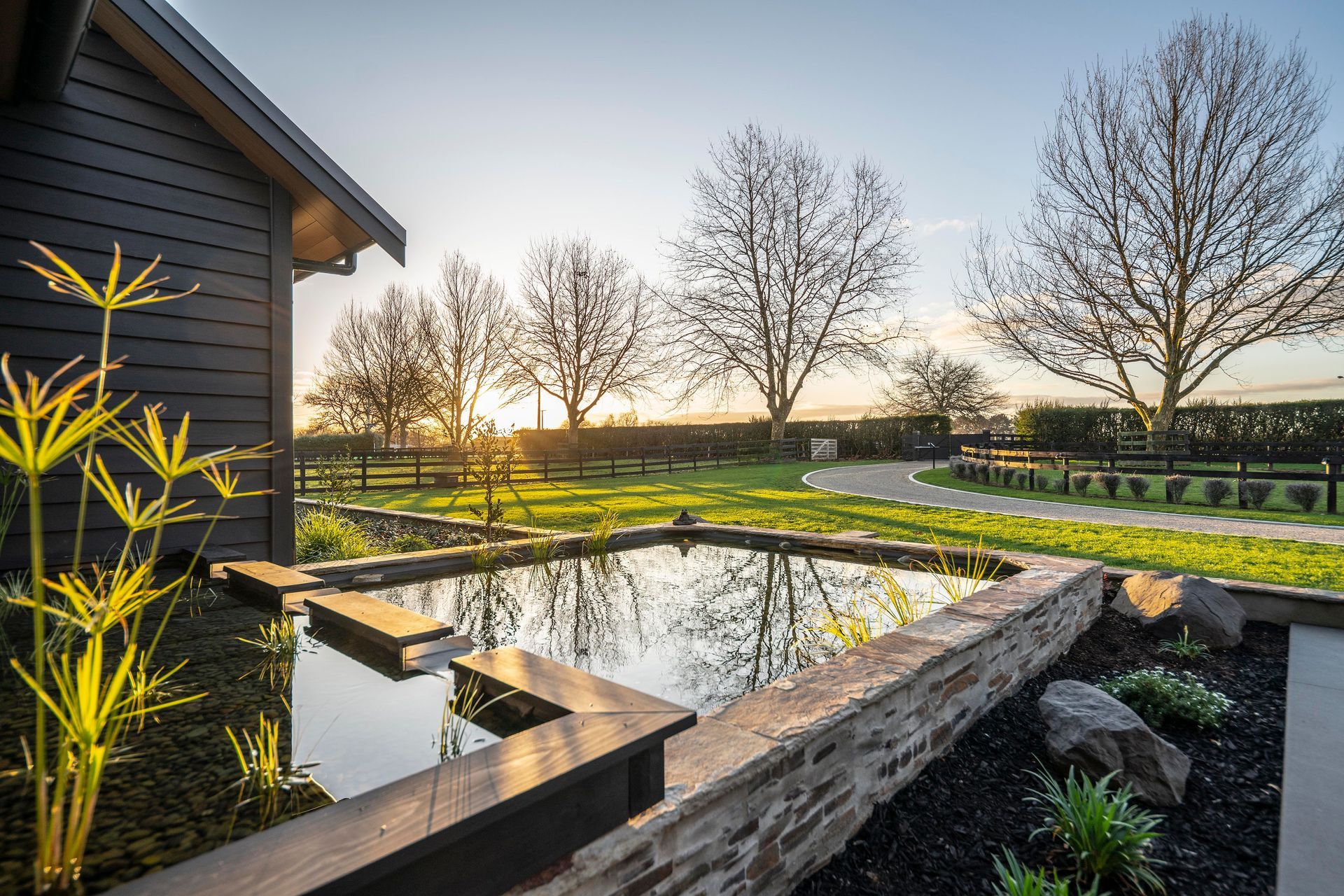 Diners get to look out over the pond and the groomed grounds towards the mature London plane trees.