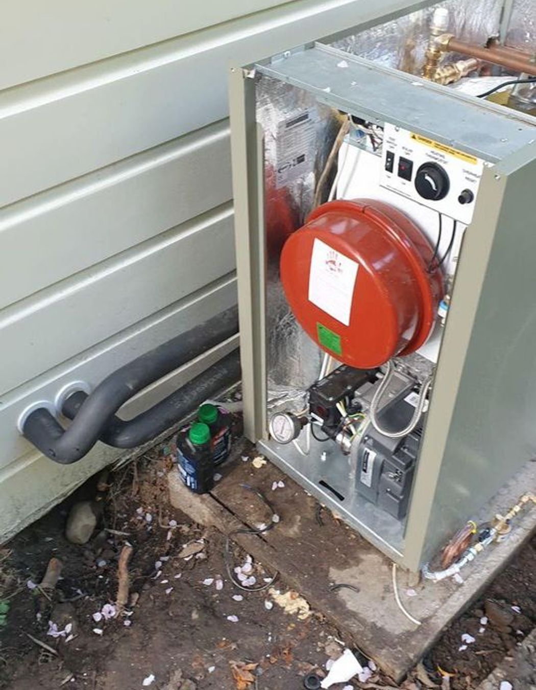 Tikokino House - Central heating & Domestic Hot Water