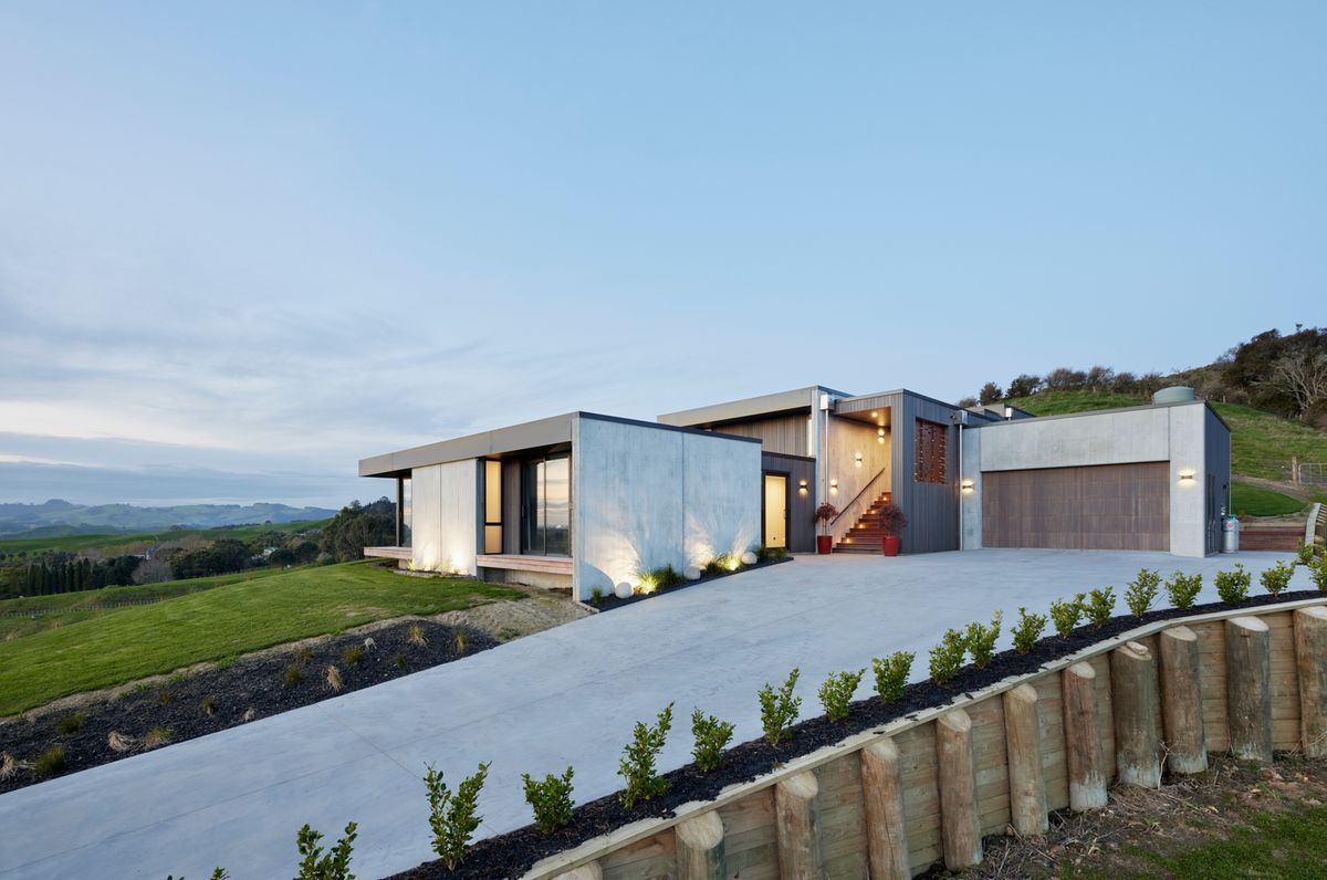 Stepped Ridge House
