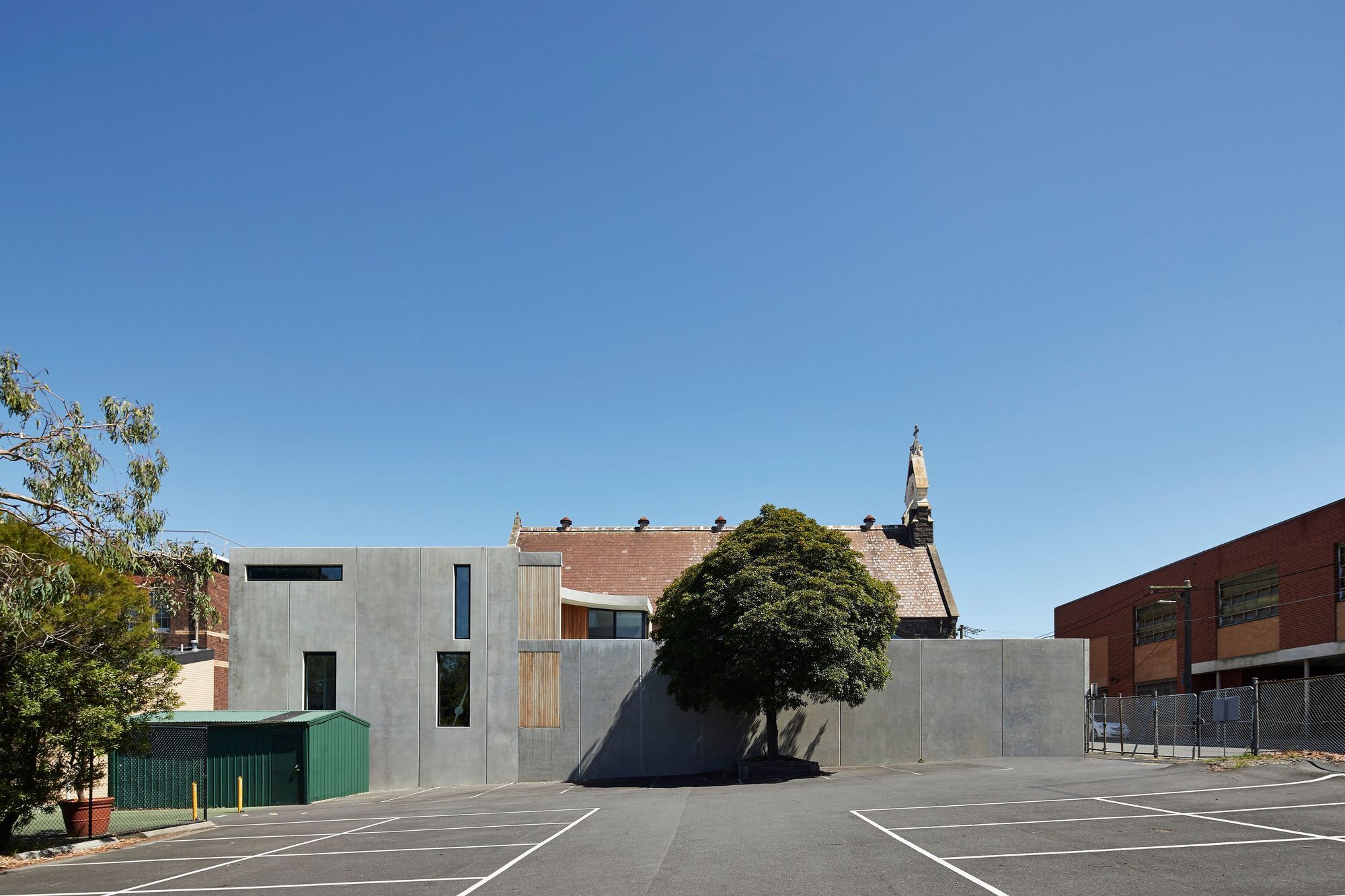 The Courtyard House