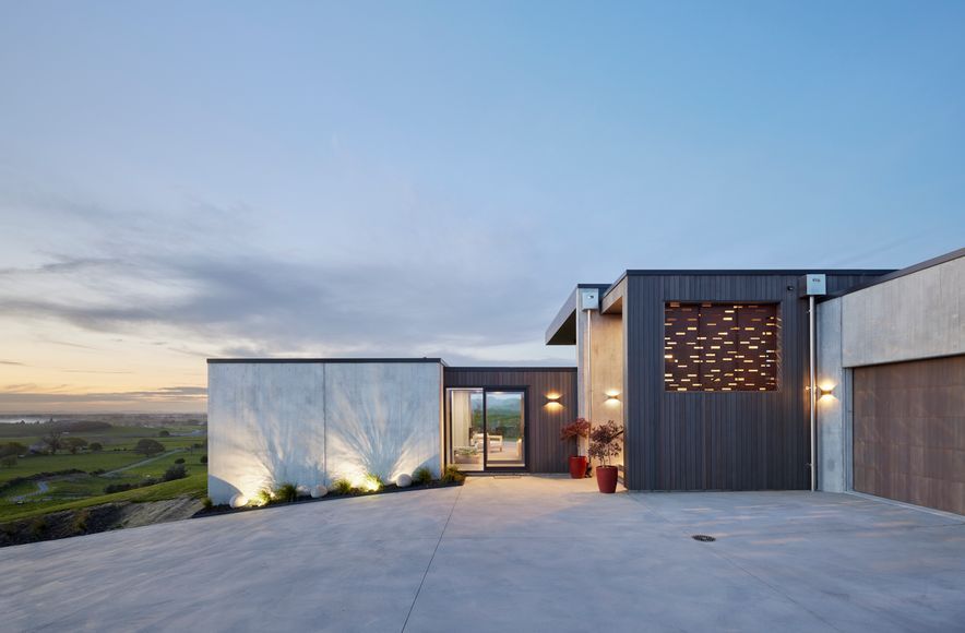 Stepped Ridge House