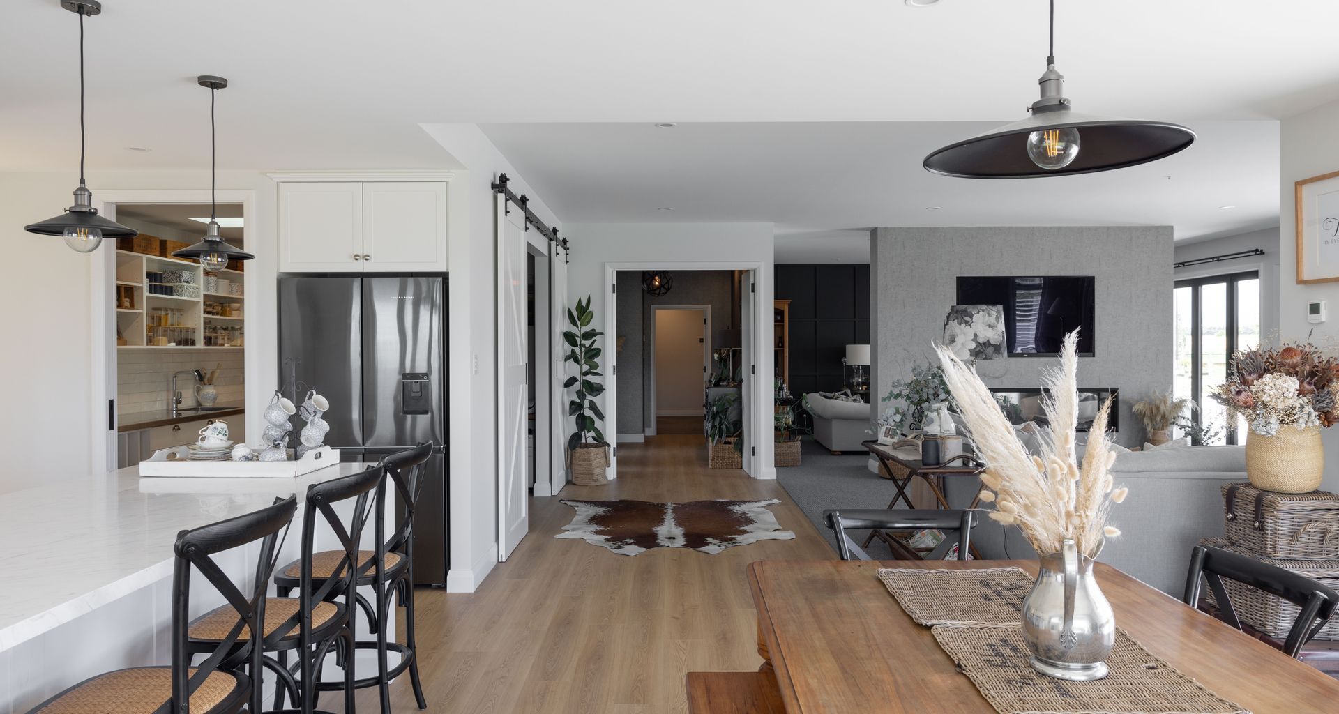 Modern Farmhouse banner
