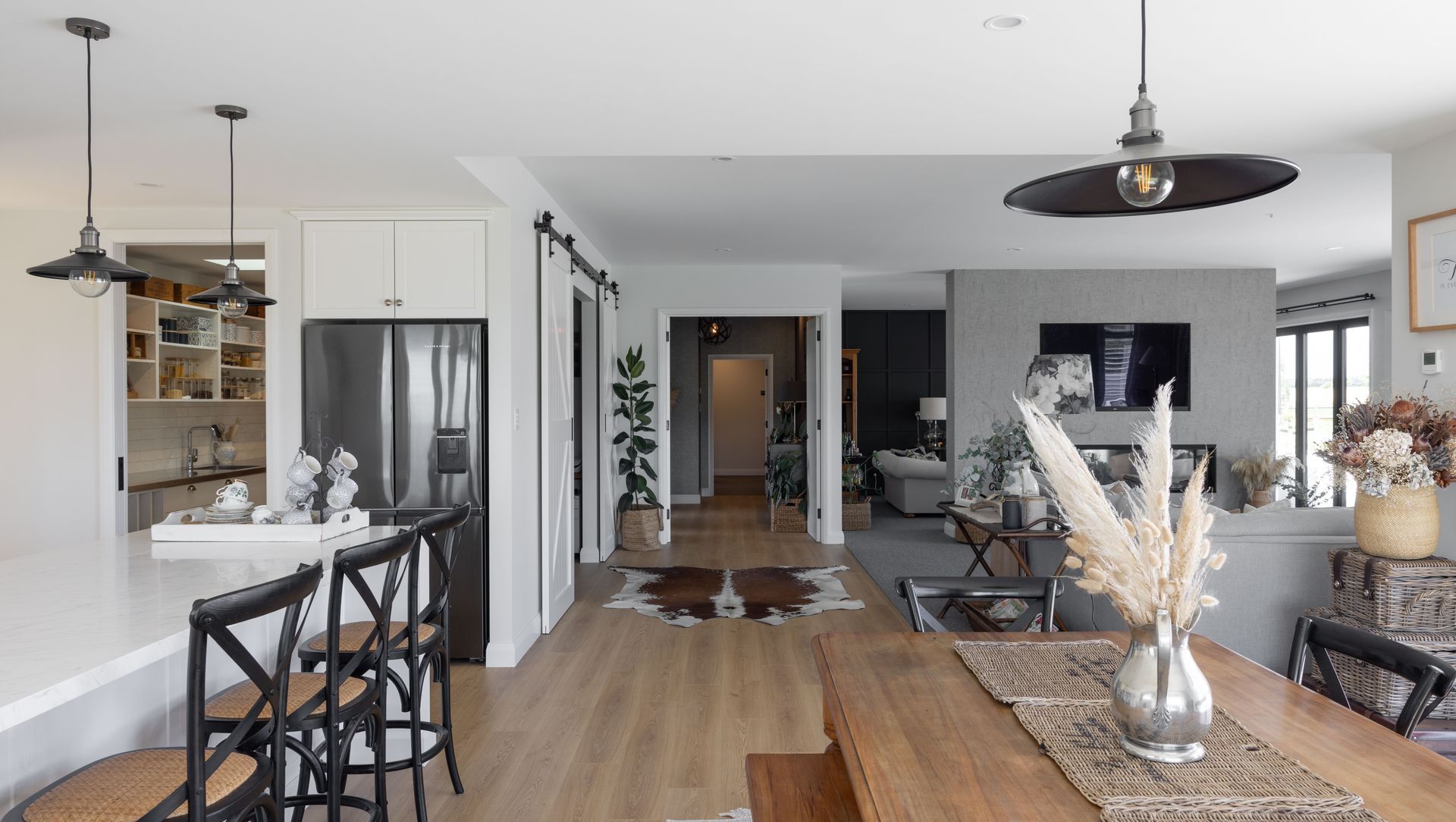 Modern Farmhouse banner