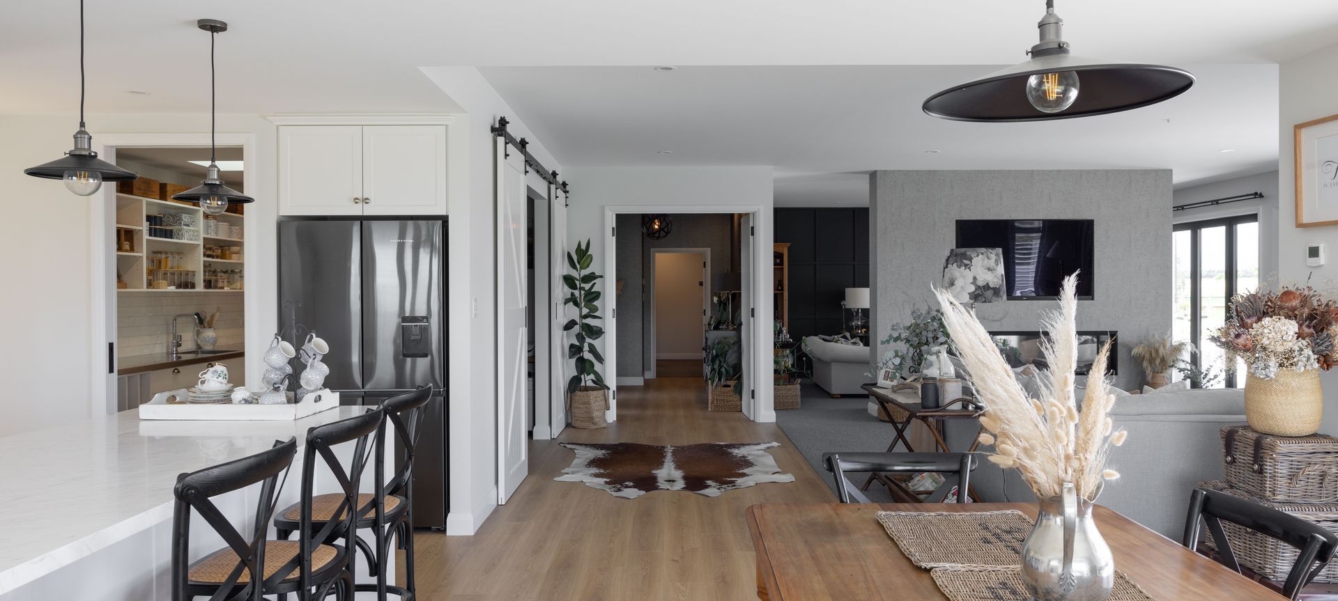 Modern Farmhouse banner