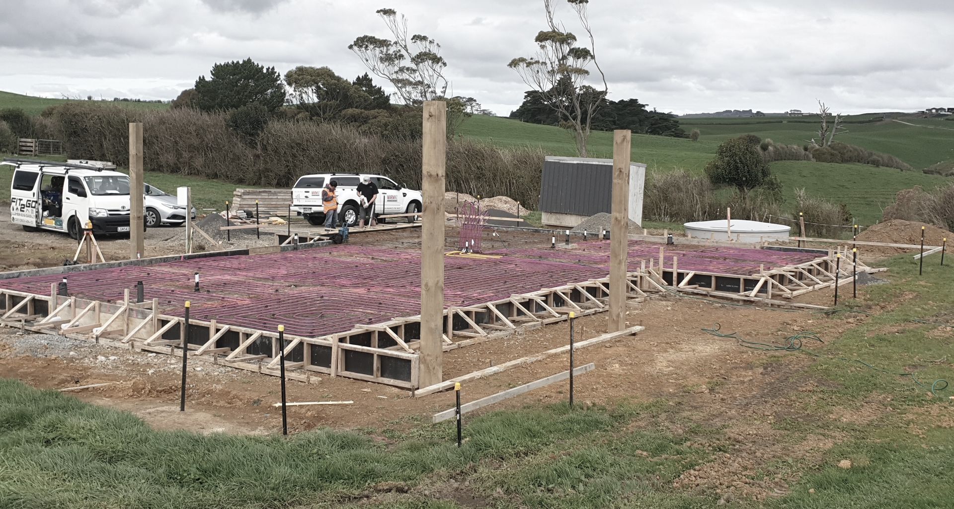 Ostrich Road UFH banner