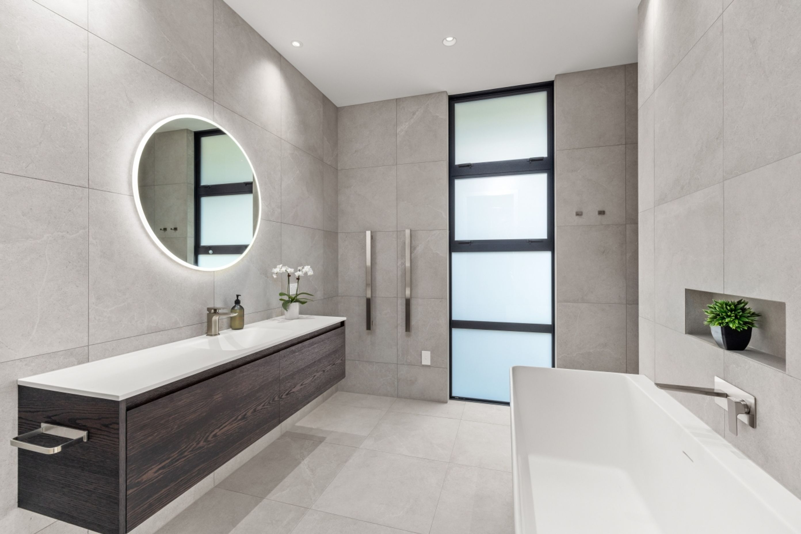 Pa Road Residence